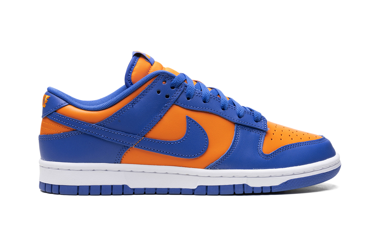 Dunk Low Knicks