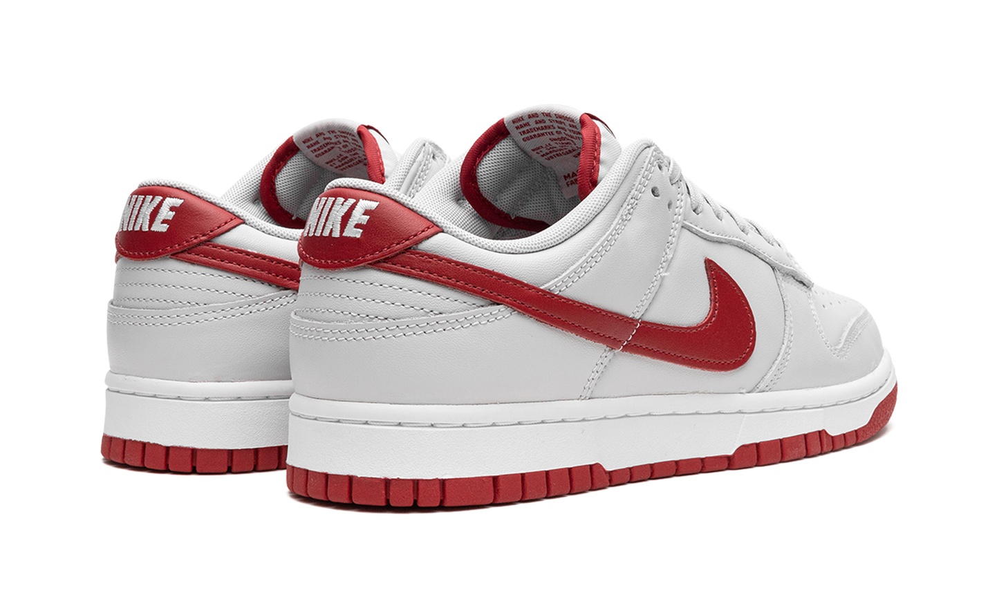 Dunk Low Vast Grey / Varsity Red