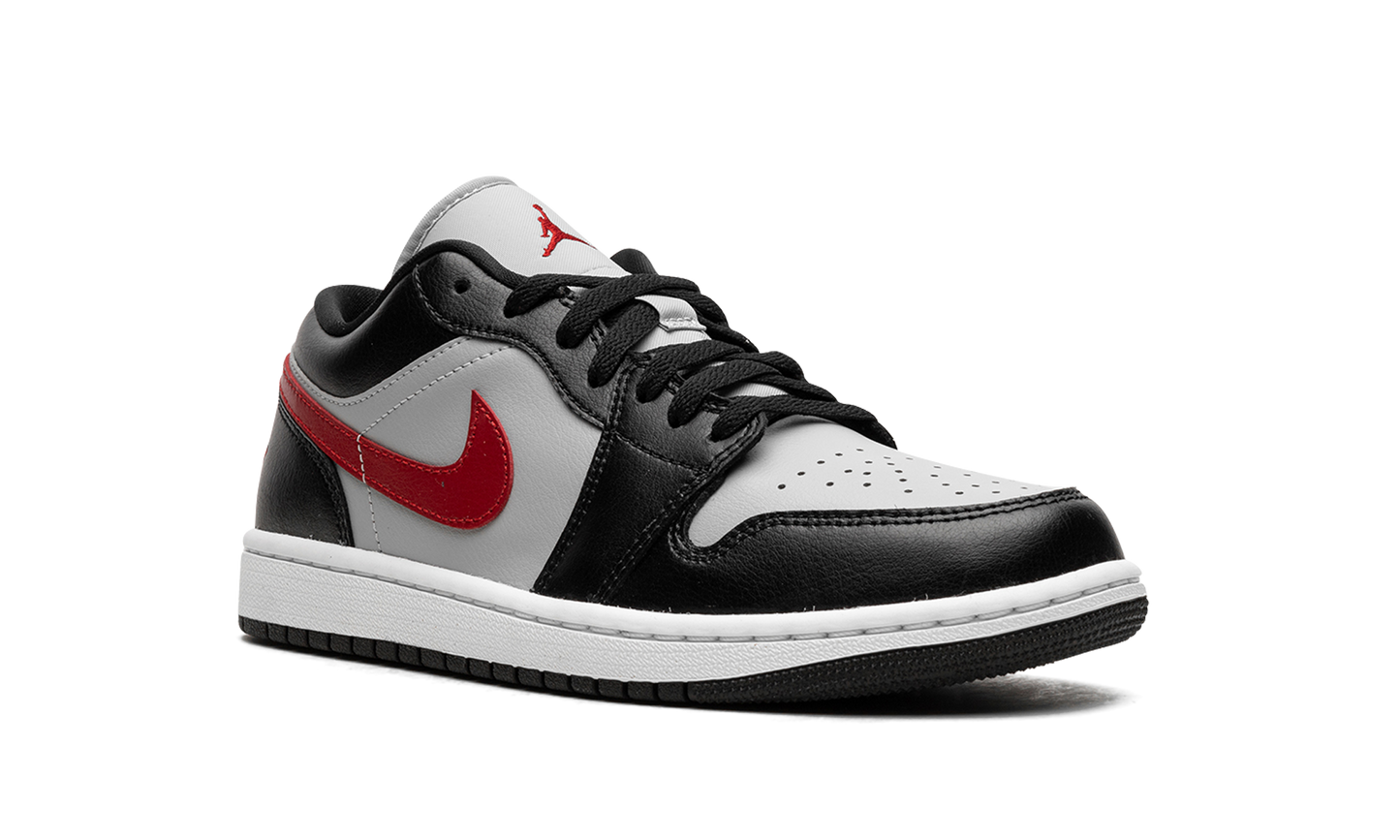 Air Jordan 1 Low WMNS Black / Grey / Red