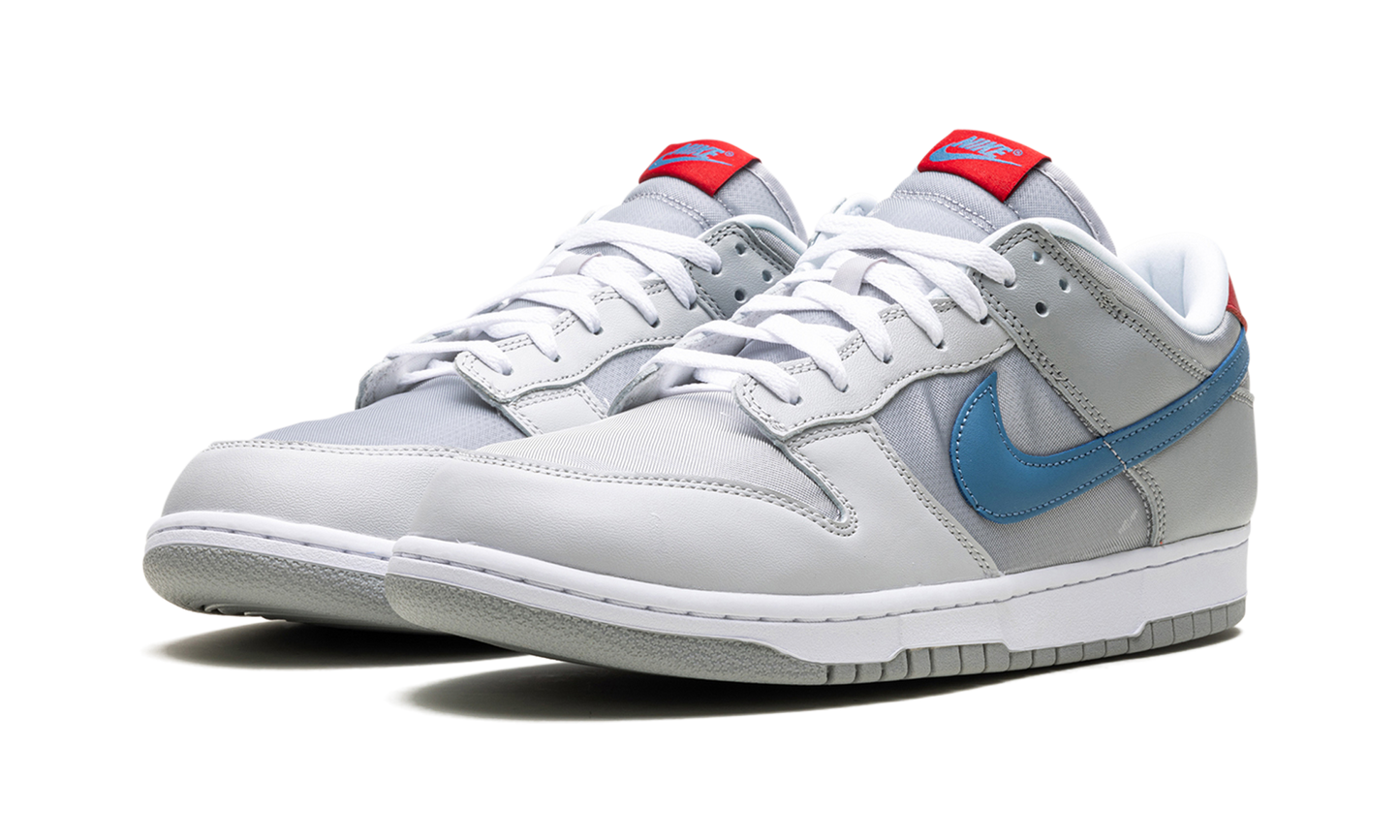Dunk low Silver Surfer