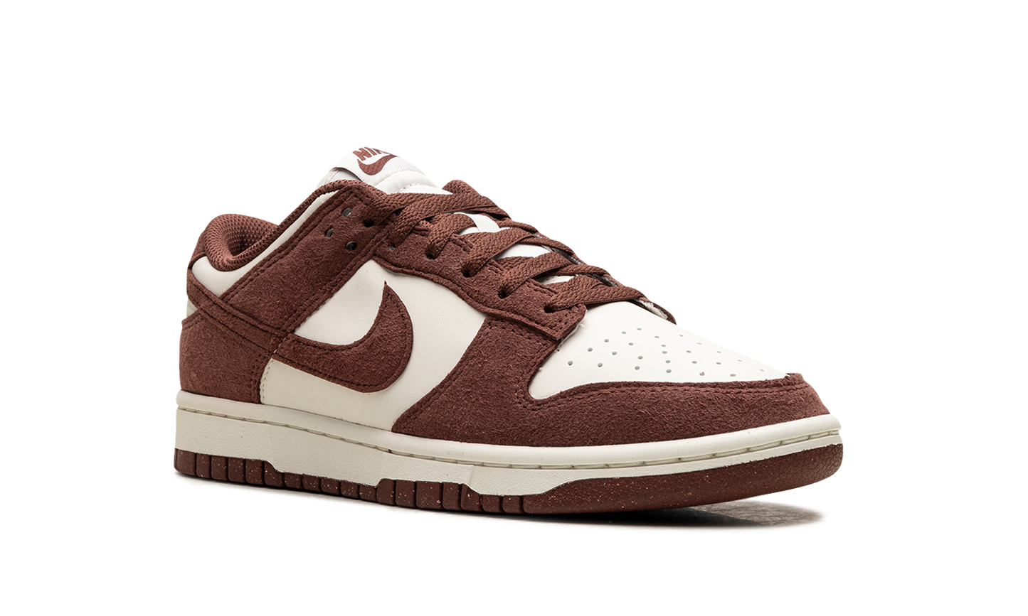 Dunk Low Next Nature WMNS Red Sepia