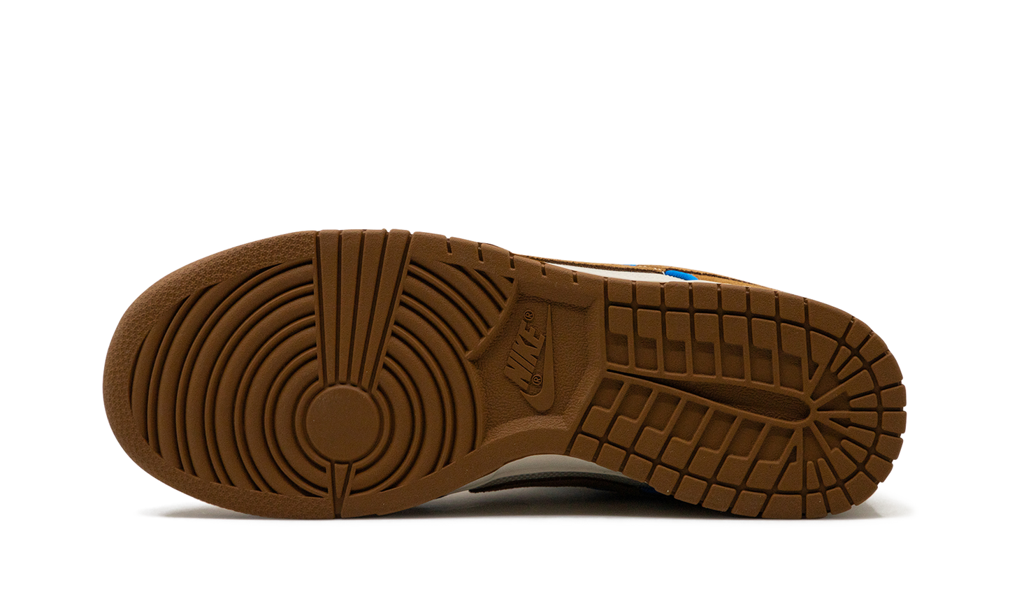 Dunk Low Light British Tan