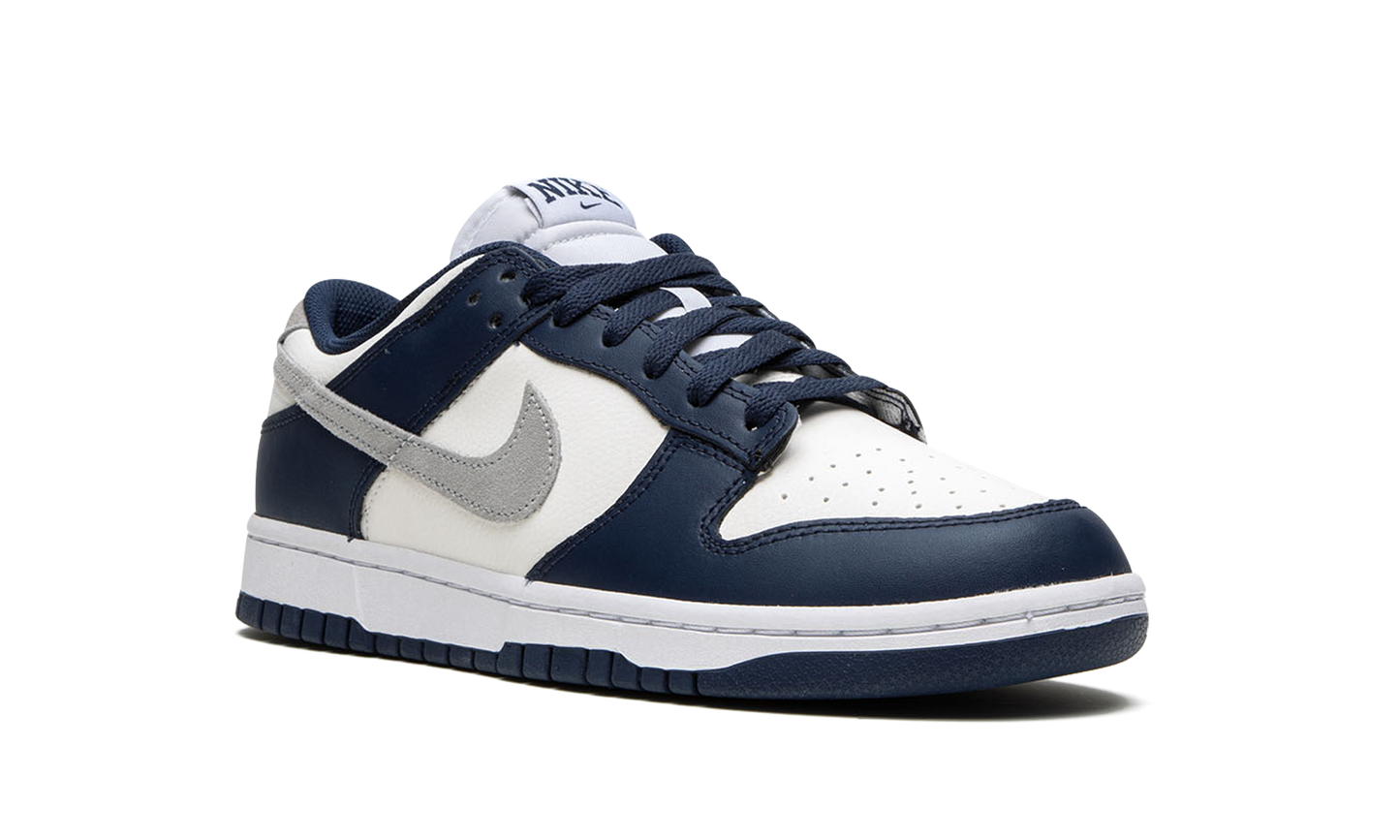 Dunk Low Navy / White / Grey
