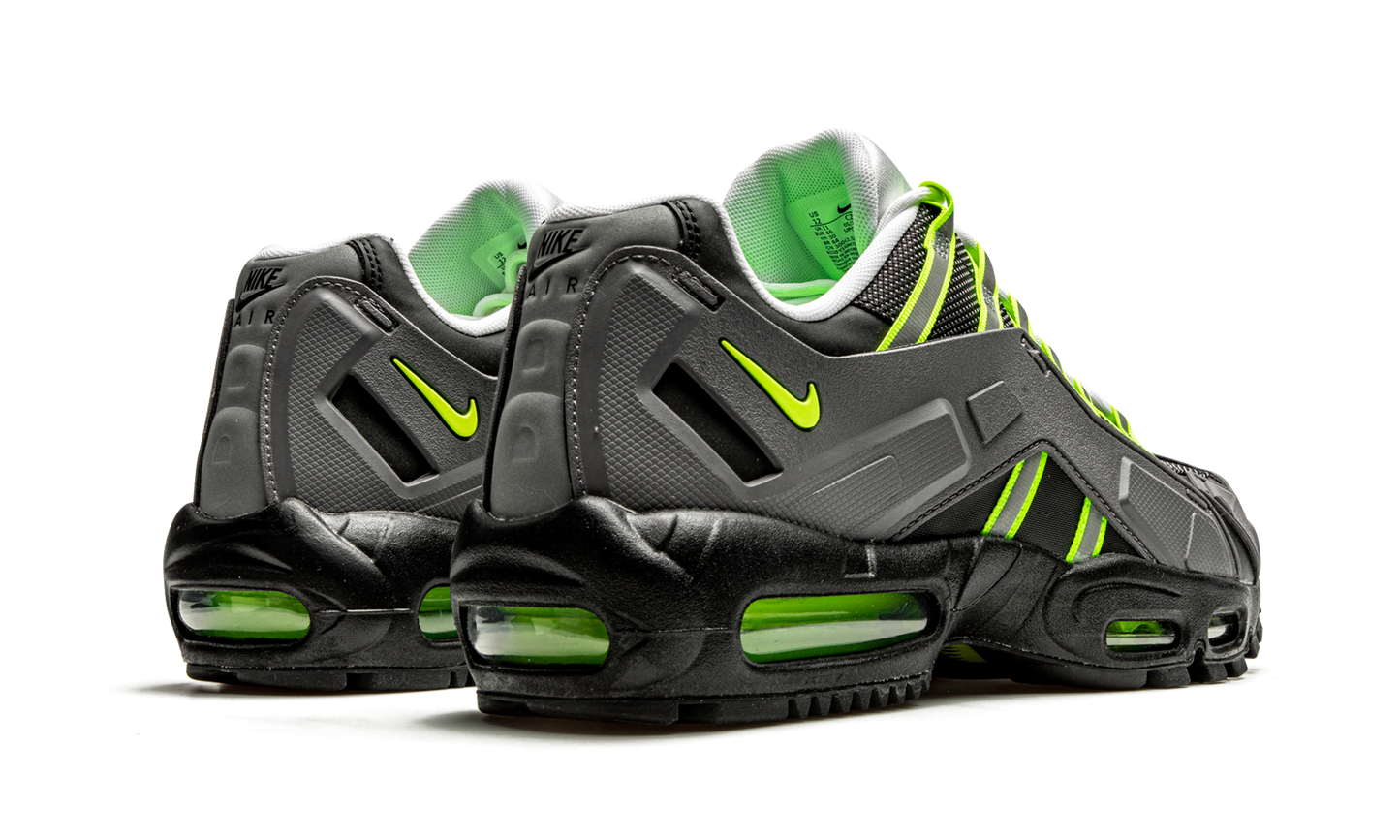 Air Max 95 NDSTRKT Neon