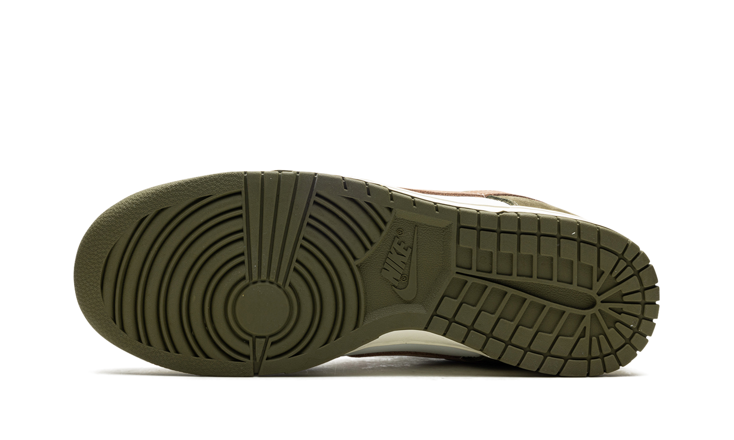 Dunk Low Medium Olive