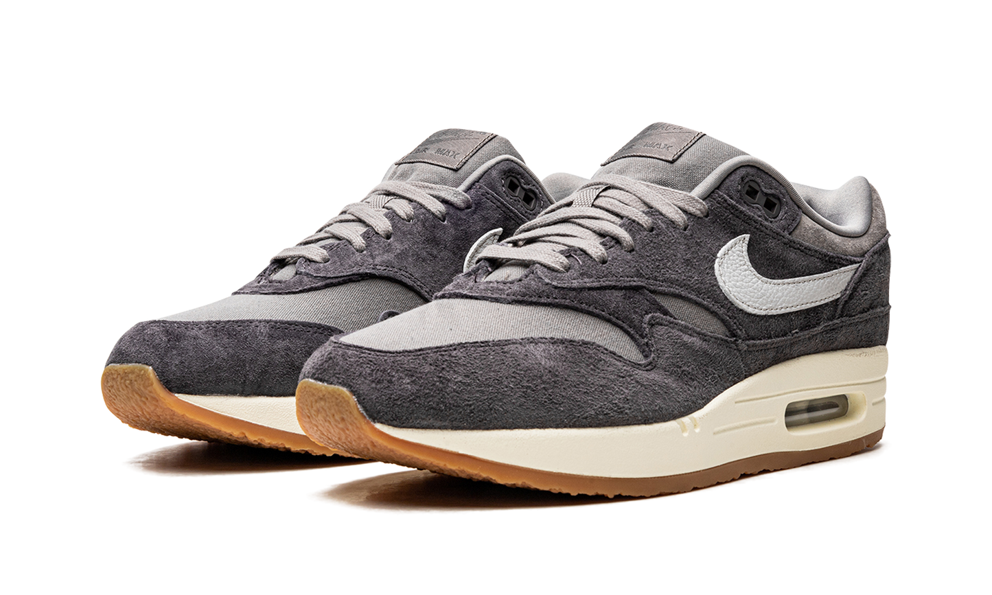 Air Max 1 PRM Crepe Soft Grey