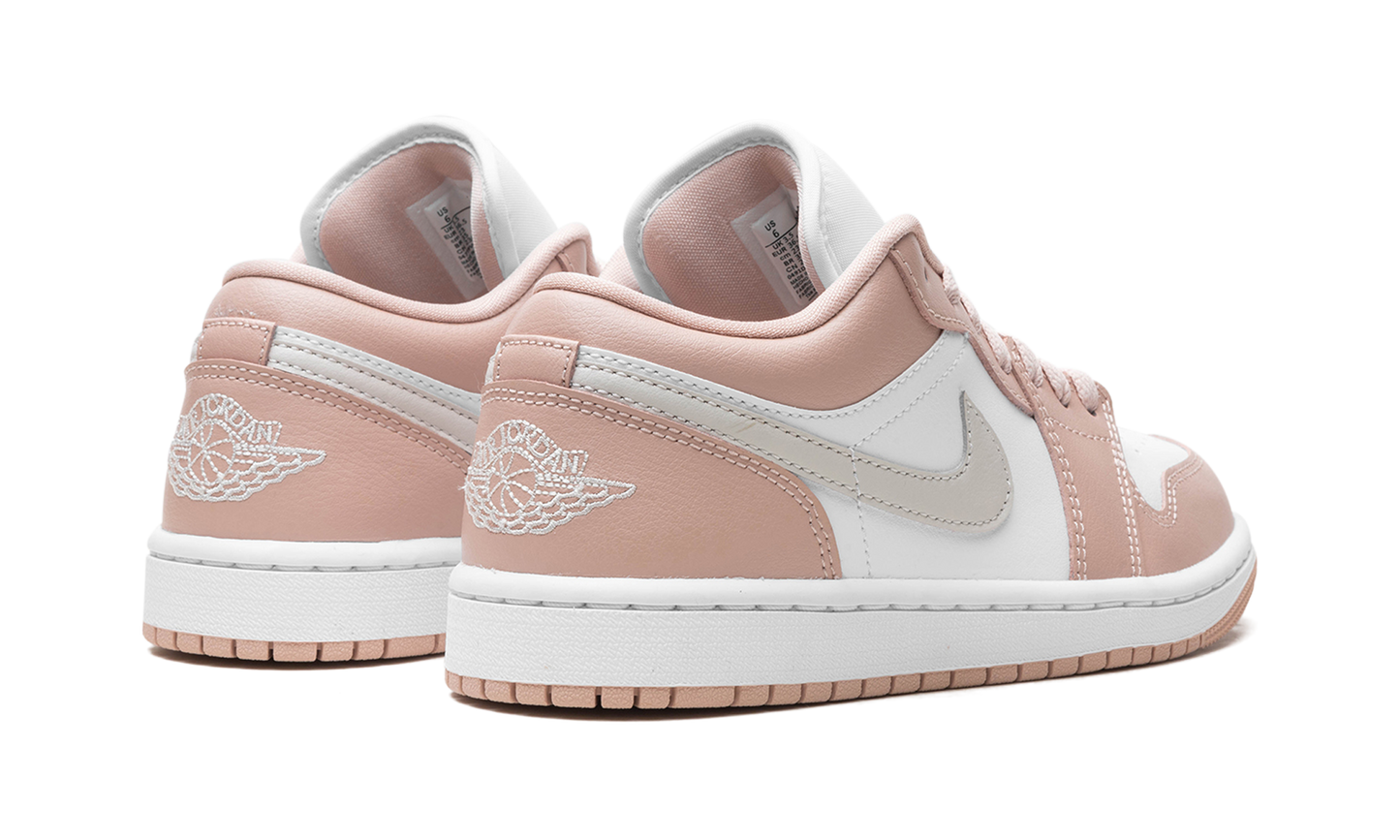 Air Jordan 1 Low WMNS CRIMSON TINT