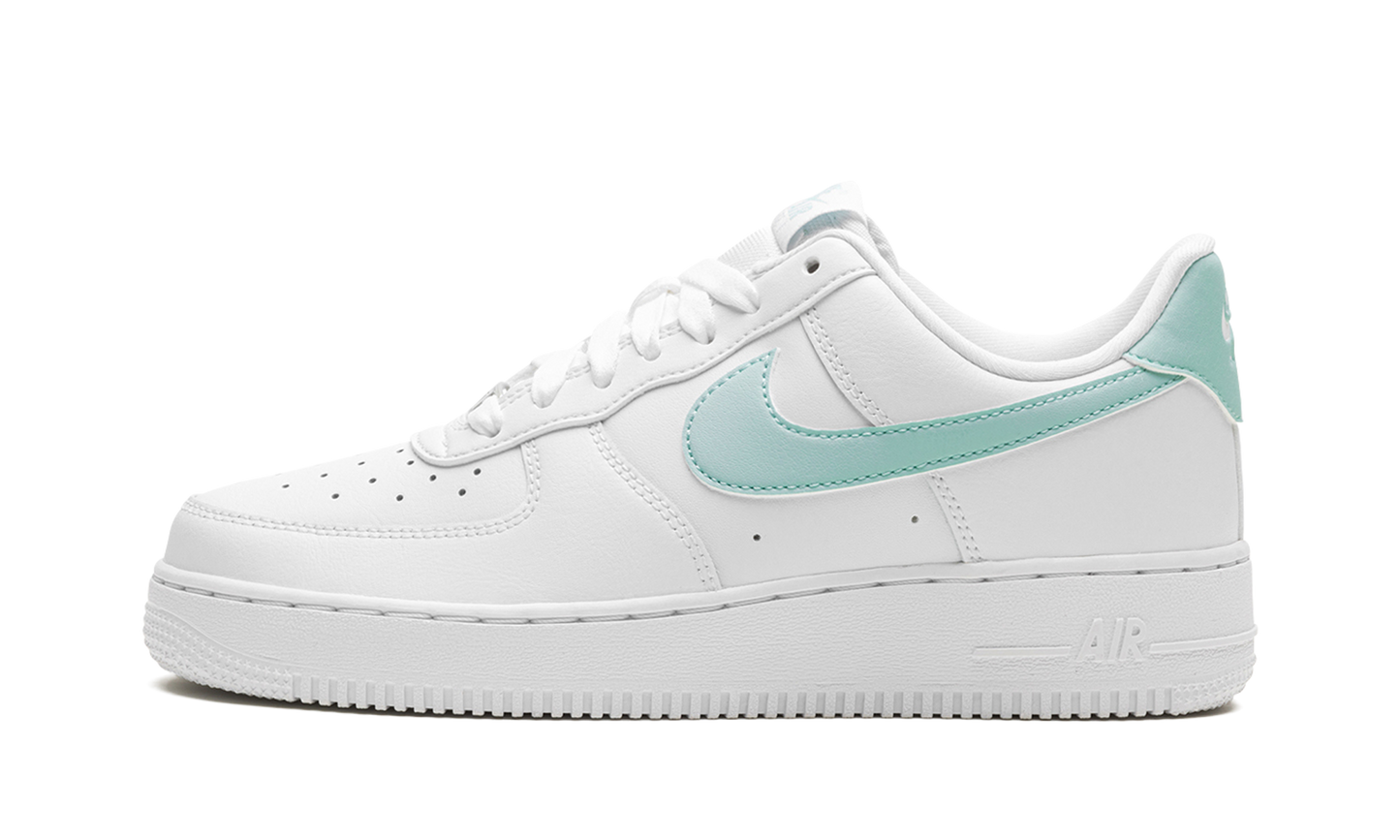 AIR FORCE 1 '07 WMNS White / Jade Ice