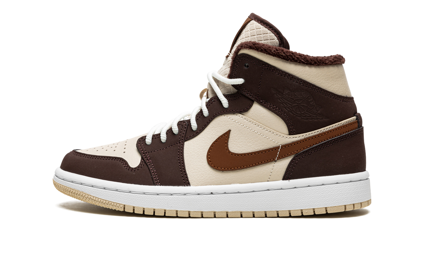 AIR JORDAN 1 MID SE WMNS Brown Basalt Fleece