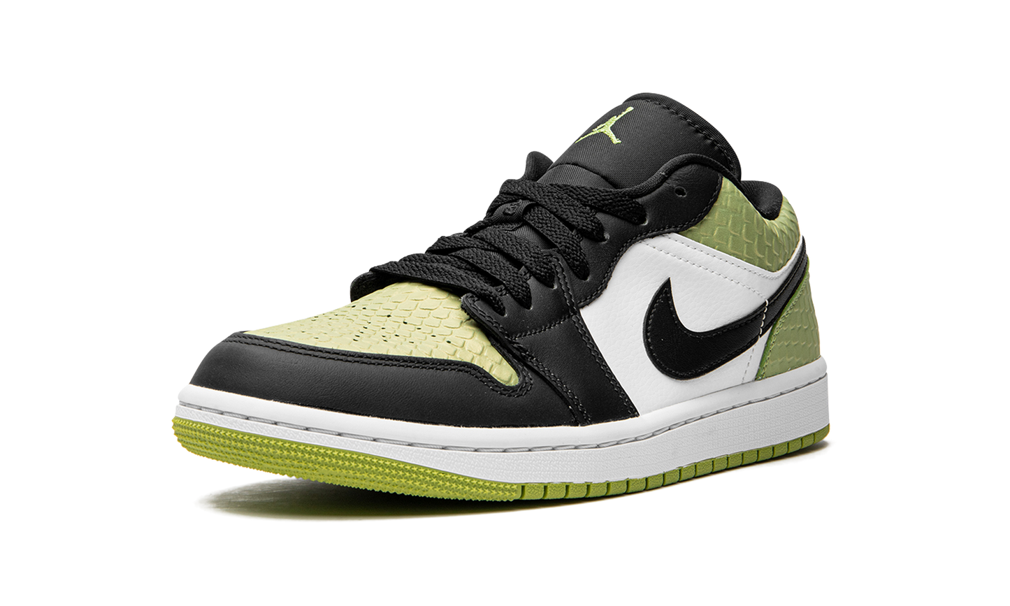 AIR JORDAN 1 LO SE WMNS Vivid Green Snakeskin