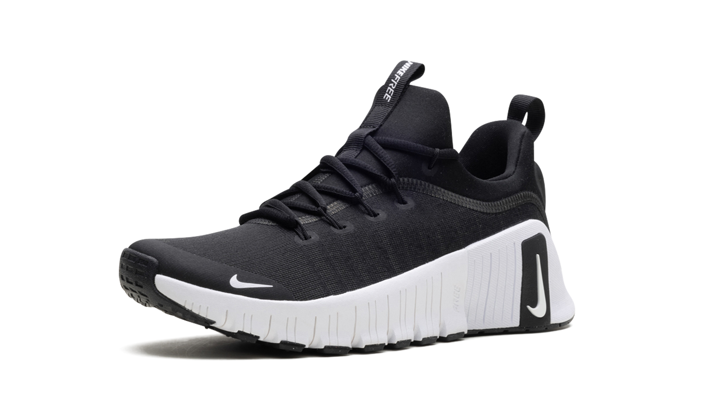 Free Metcon 6 WMNS Black White