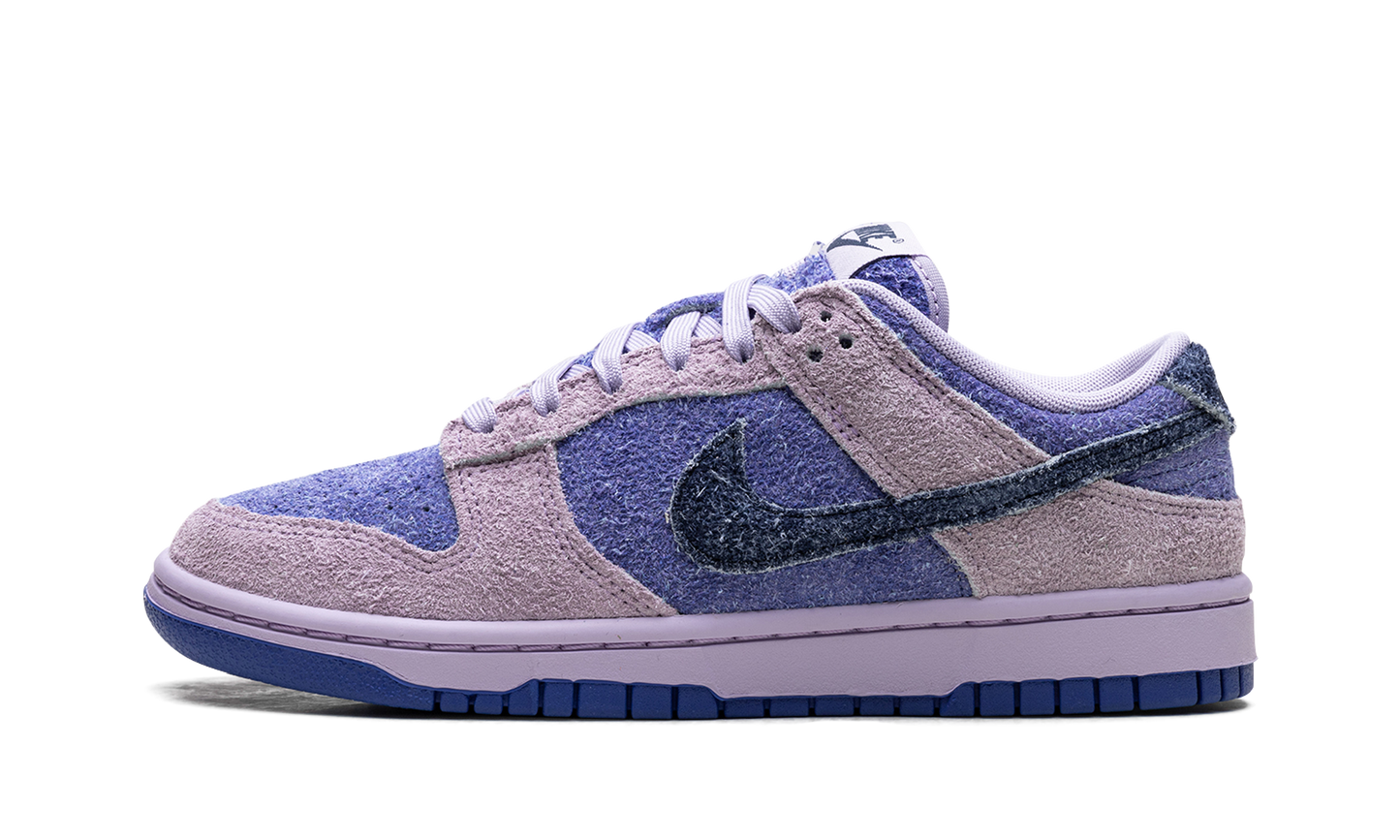 Dunk Low SE WMNS Hydrangeas