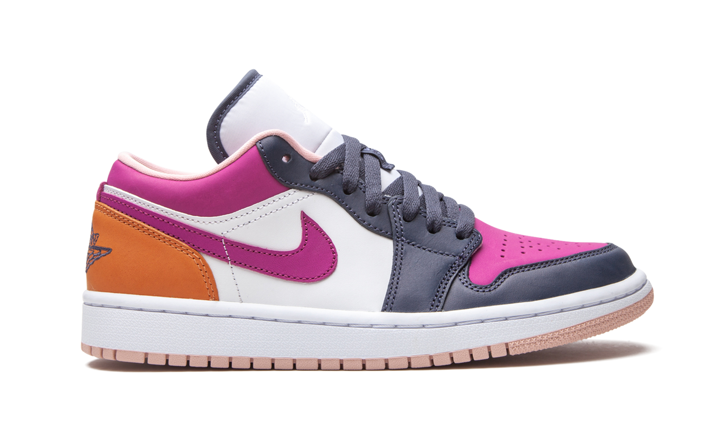 AIR JORDAN 1 LO SE WMNS Mismatched Purple / Magenta