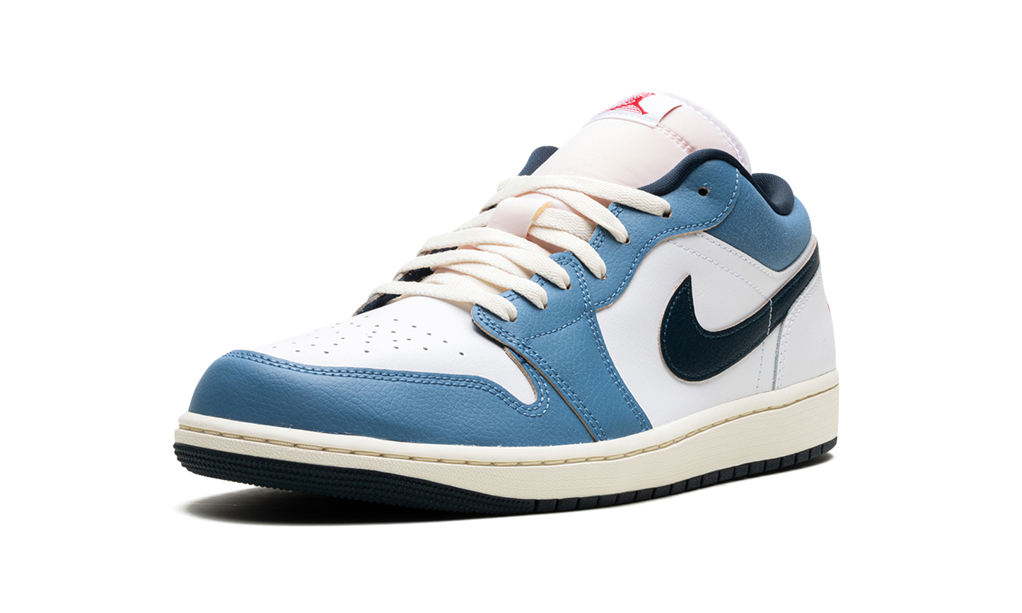 Air Jordan 1 Motion