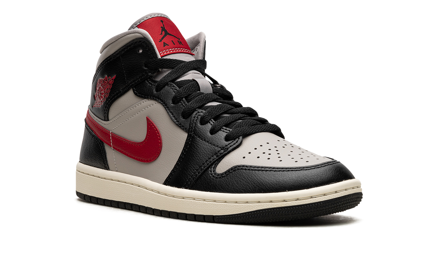 AIR JORDAN 1 MID WMNS Black / Gym Red / College Grey