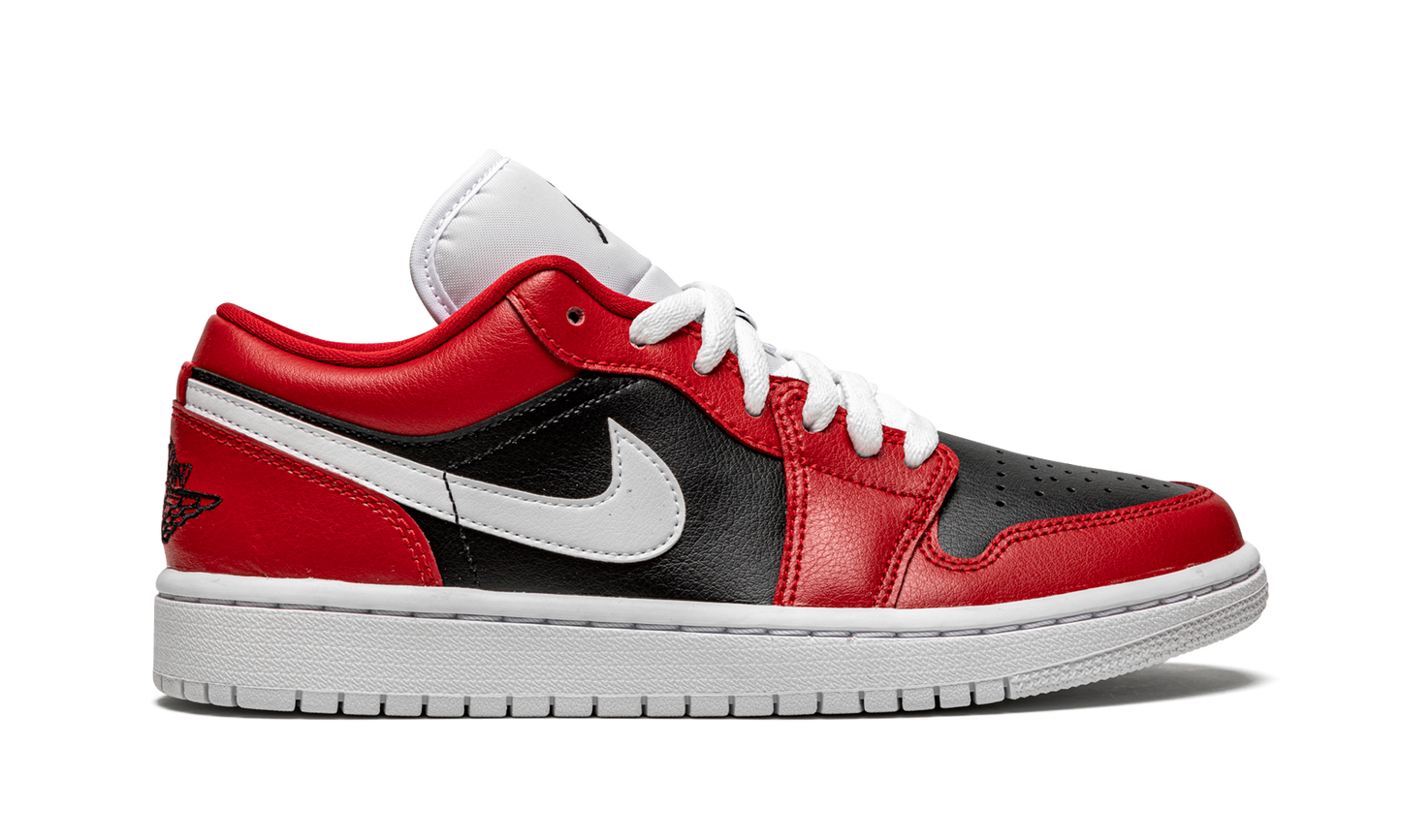AIR JORDAN 1 LO WMNS Chicago Flip