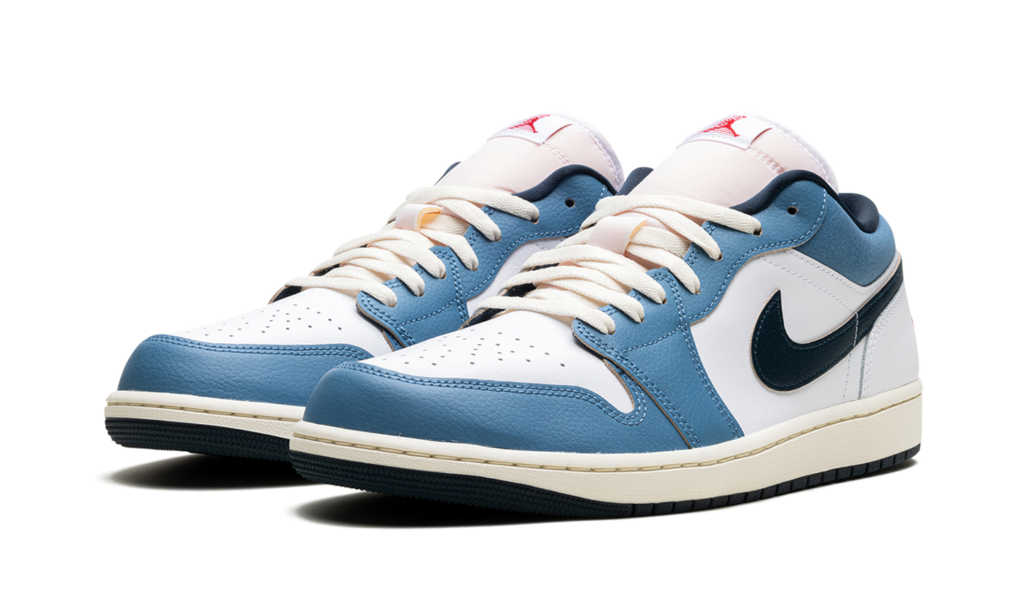 Air Jordan 1 Motion
