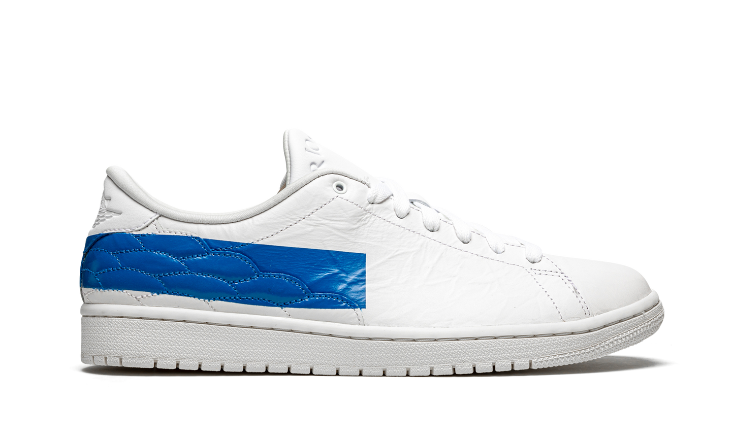 Air Jordan 1 Centre Court Military Blue