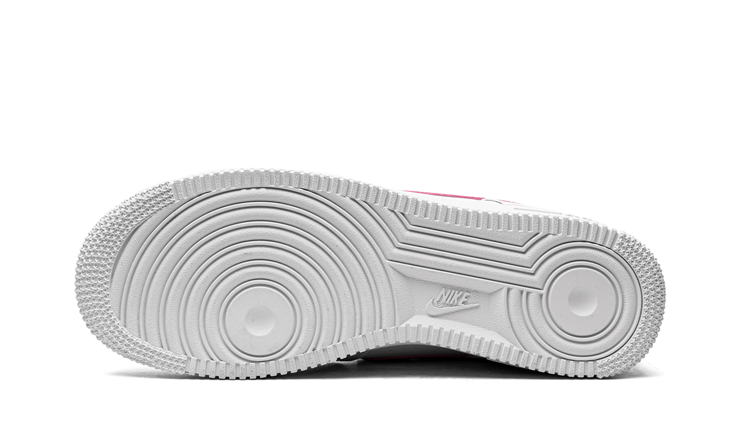 AIR FORCE 1 '07 ESS TRINO MNS WMNS Desert Berry