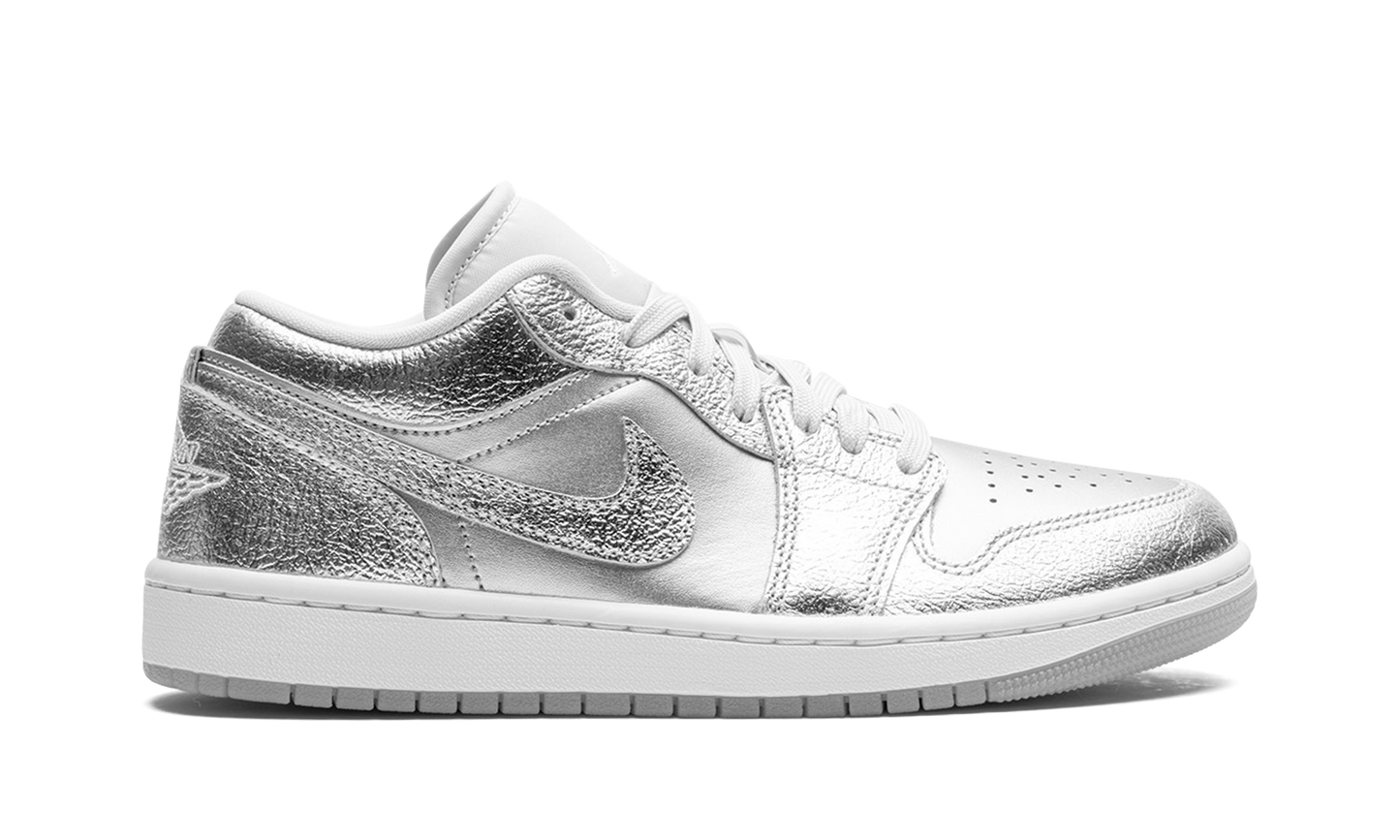 Air Jordan 1 Low SE WMNS Metallic Silver