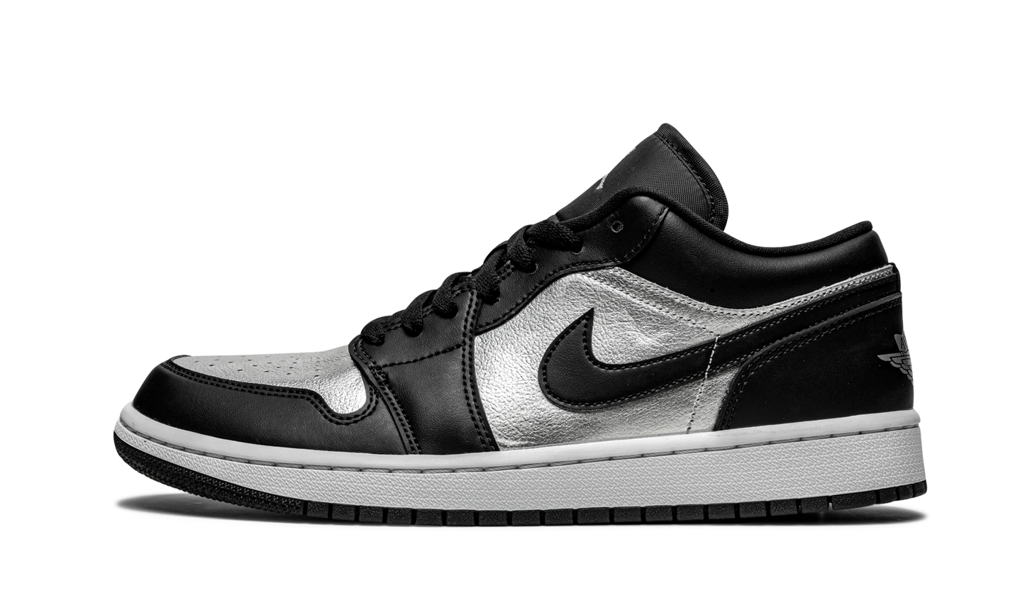 AIR JORDAN 1 LOW SE WMNS Silver Toe