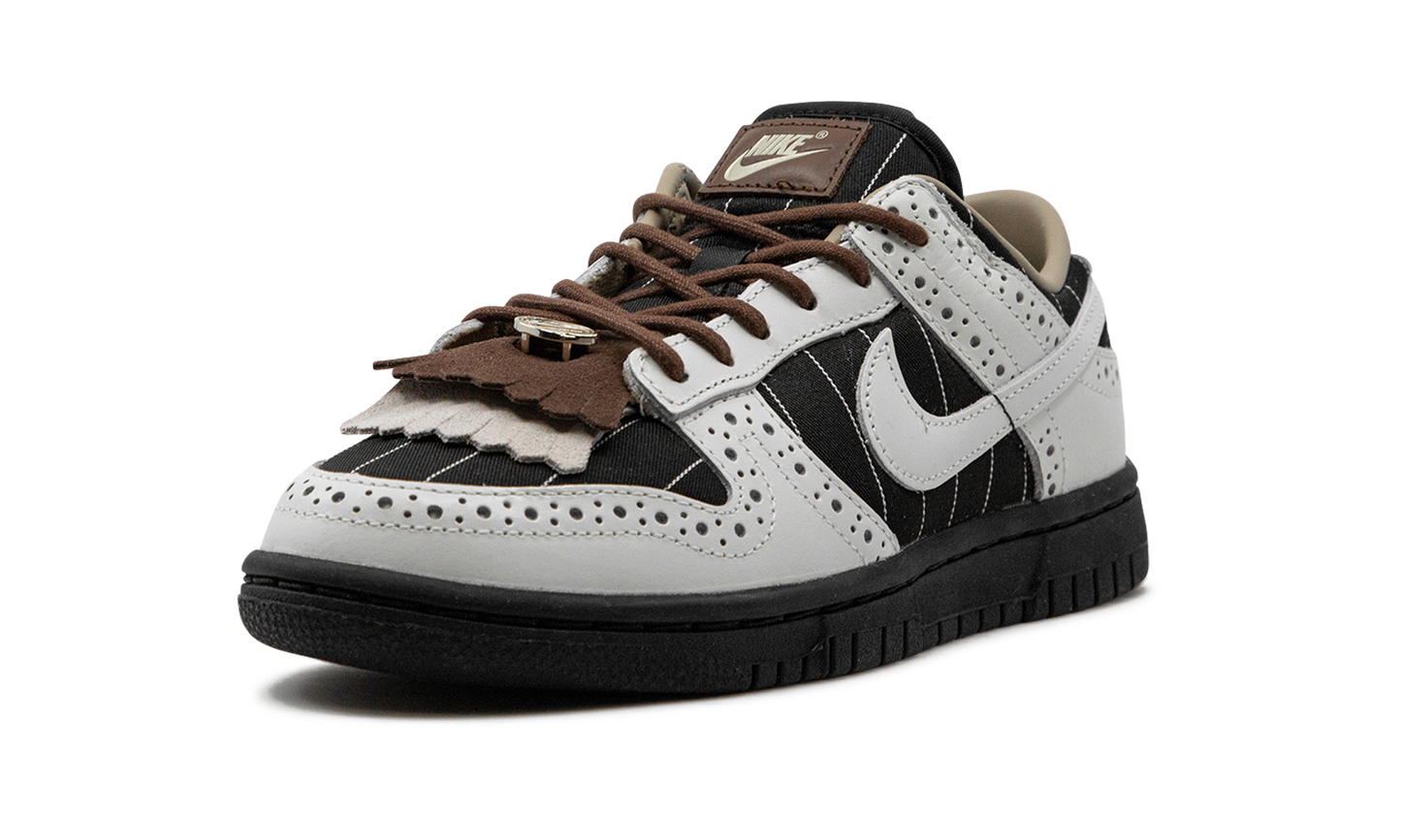 Dunk Low LX WMNS Brogue Pinstripe