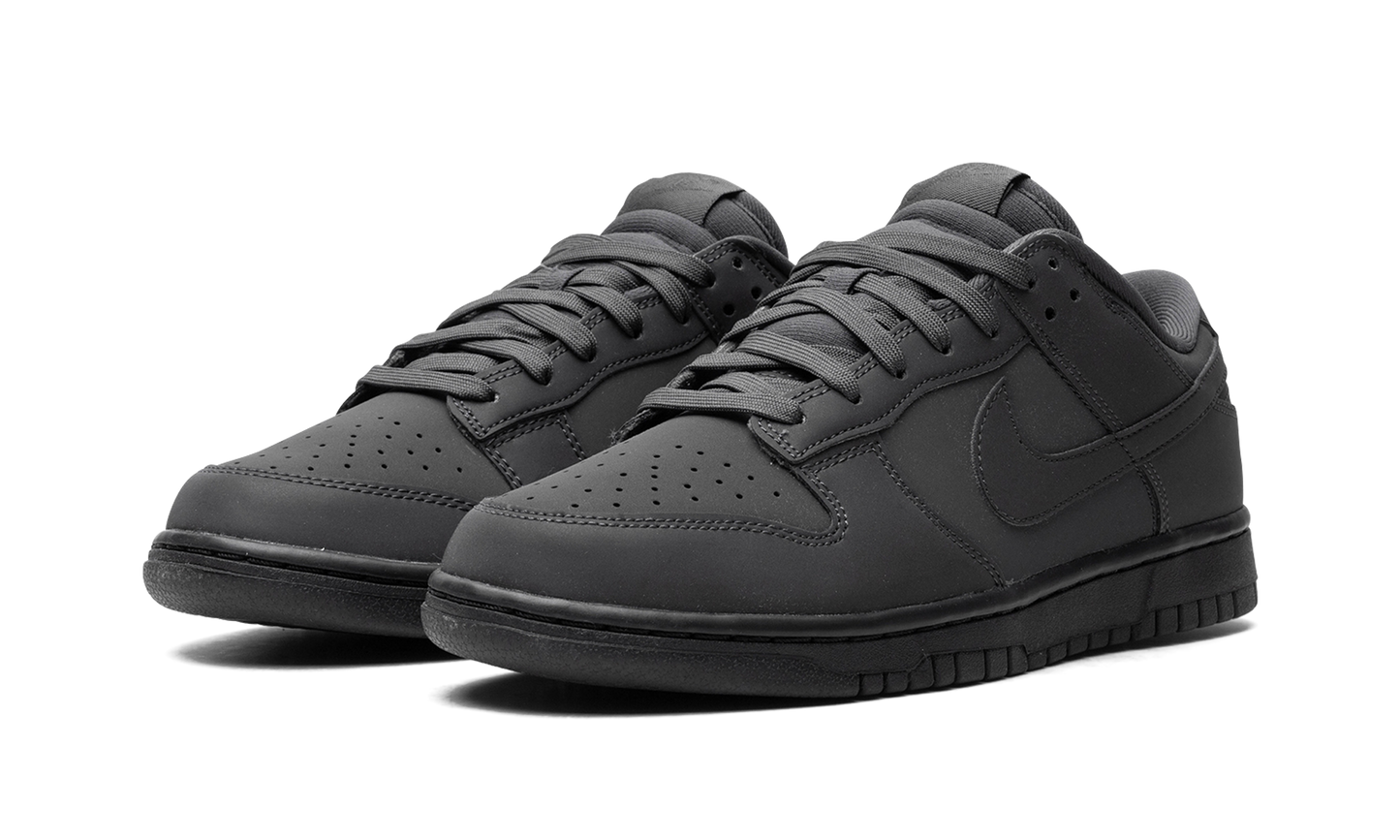 DUNK LOW WMNS Cyber