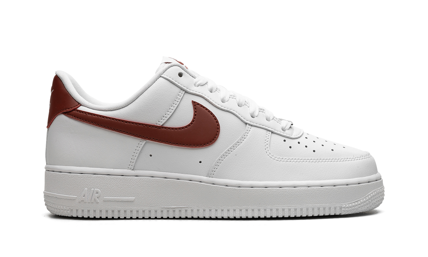 AIR FORCE 1 '07 WMNS White / Rugged Orange