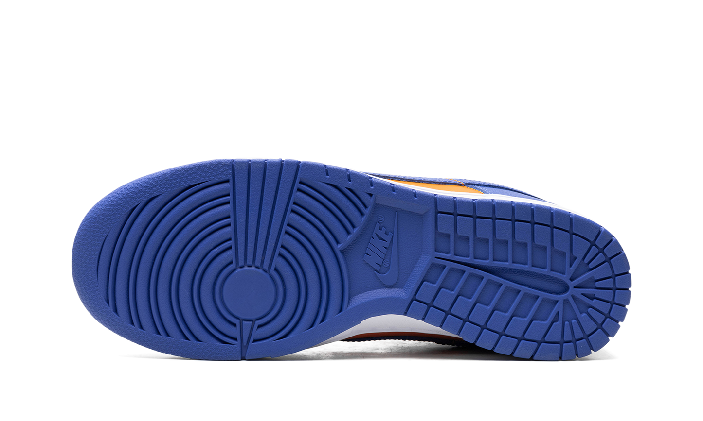 Dunk Low Knicks