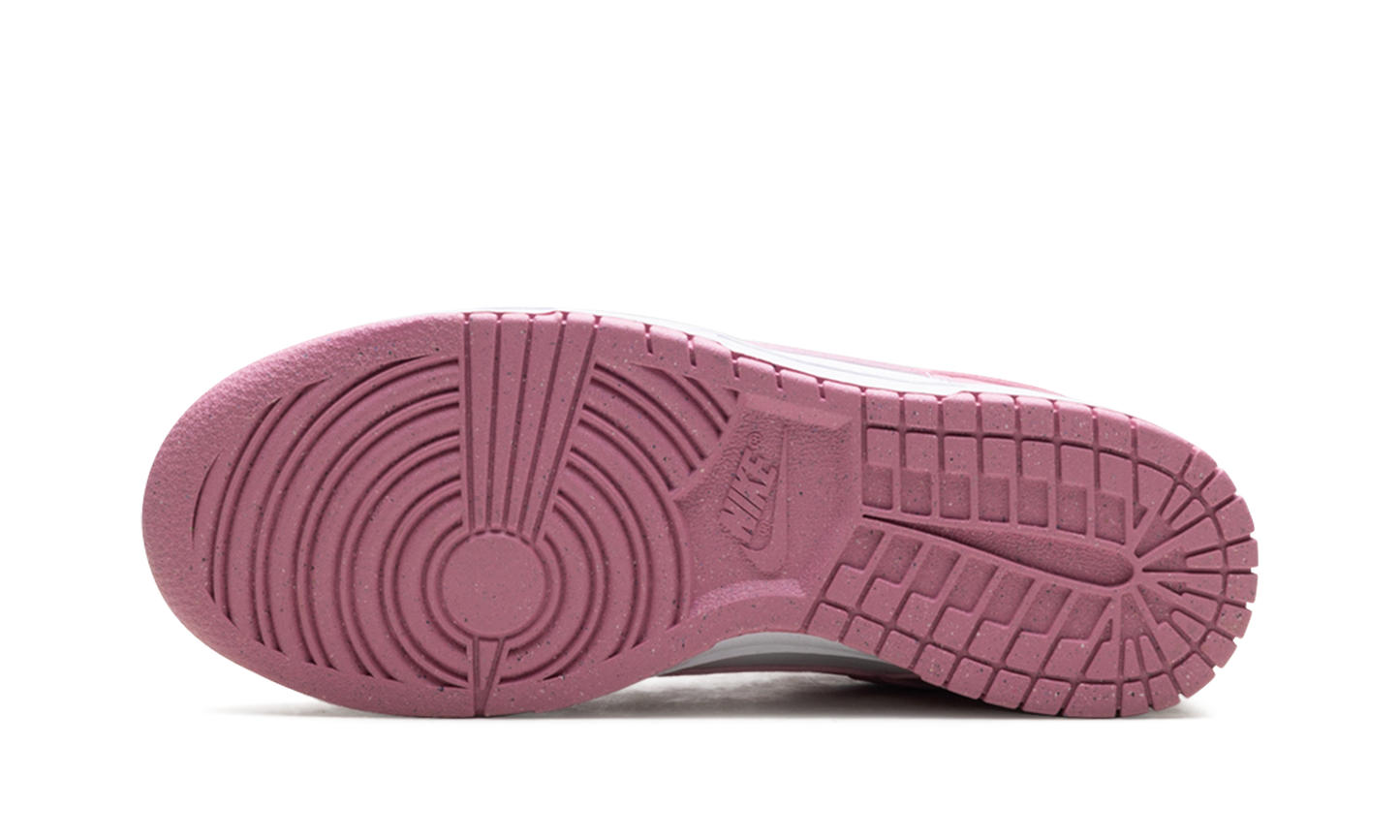 Dunk Low Next Nature WMNS Elemental Pink
