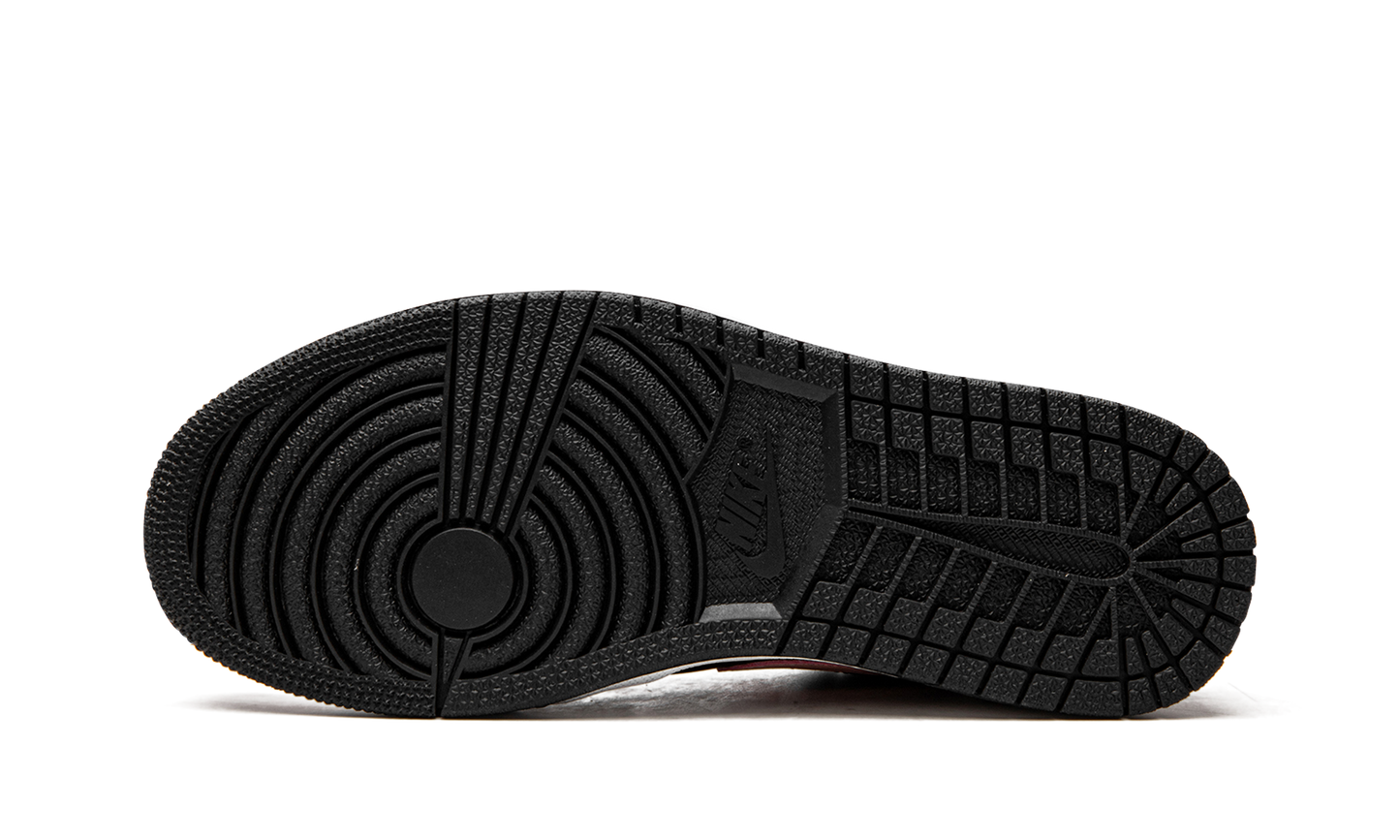 Air Jordan 1 Low Black Grey Coral