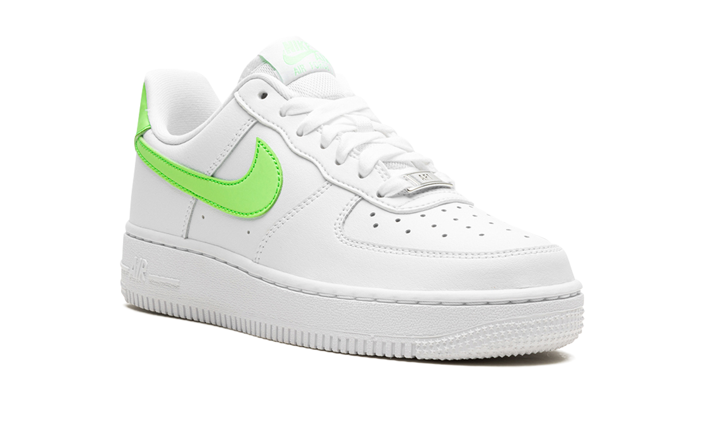 AIR FORCE 1 '07 WMNS LIME GREEN