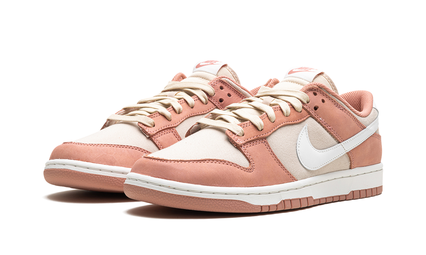 Dunk Low Red Stardust