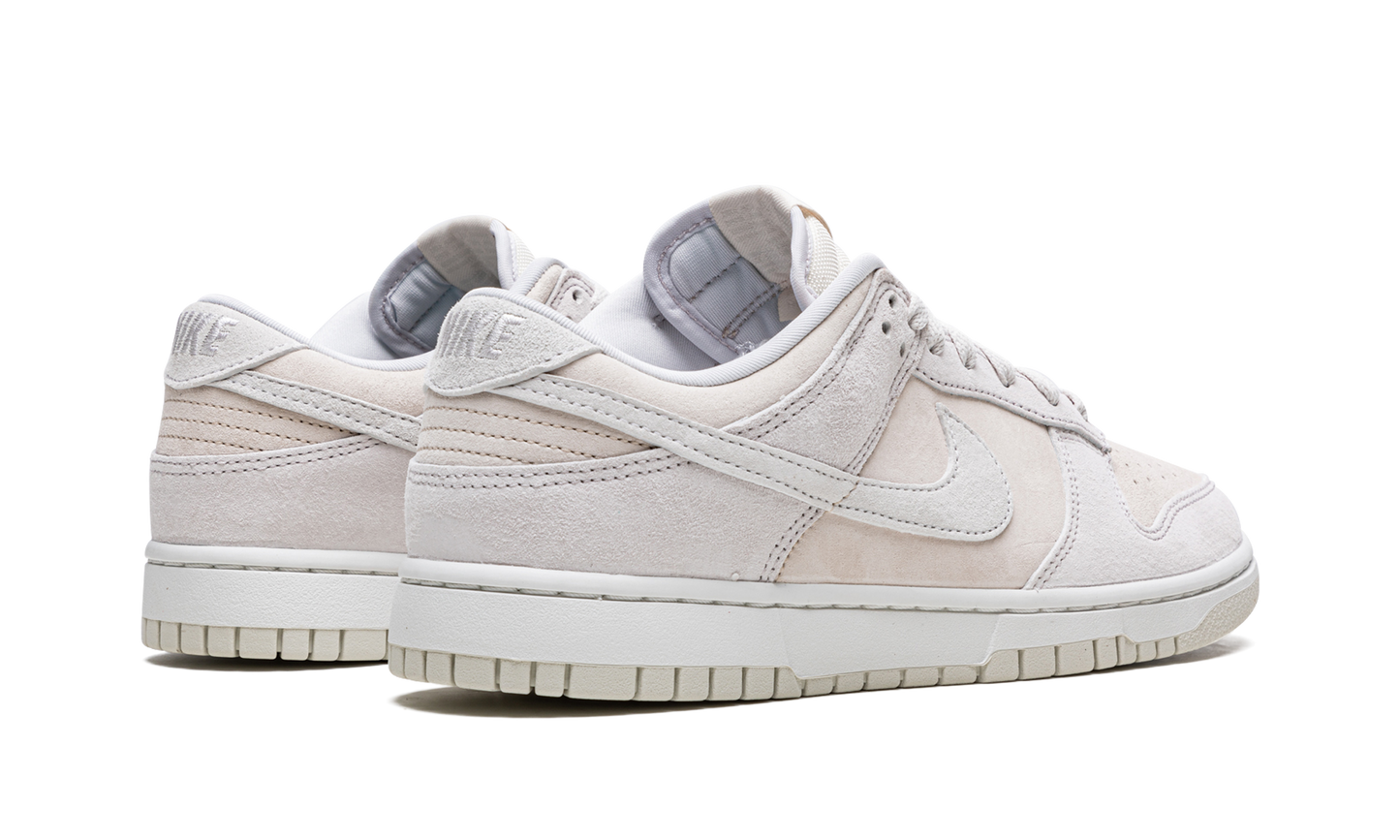 Dunk Low Retro PRM Vast Grey