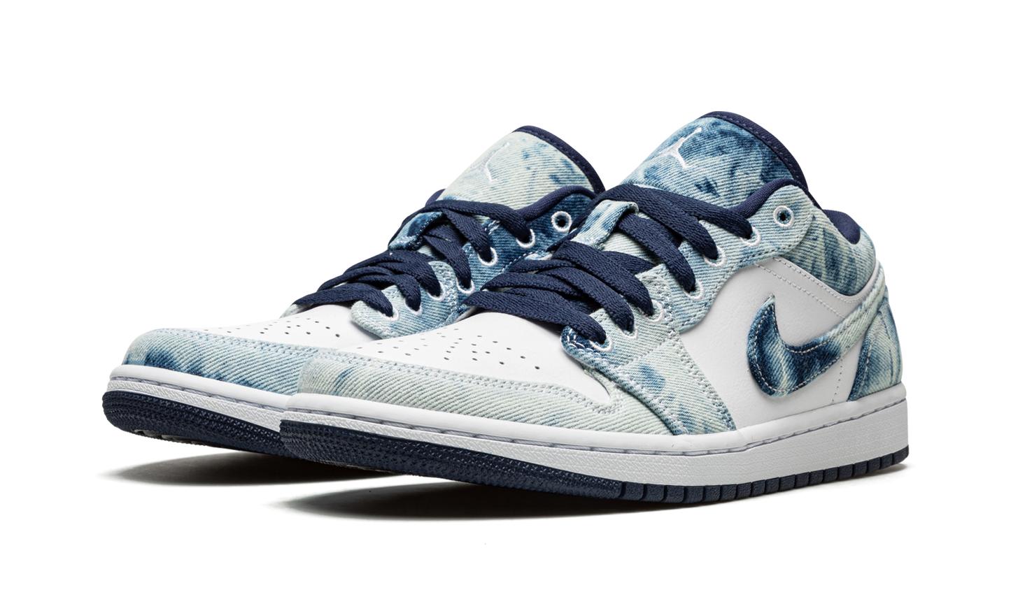Air Jordan 1 Low SE Washed Denim