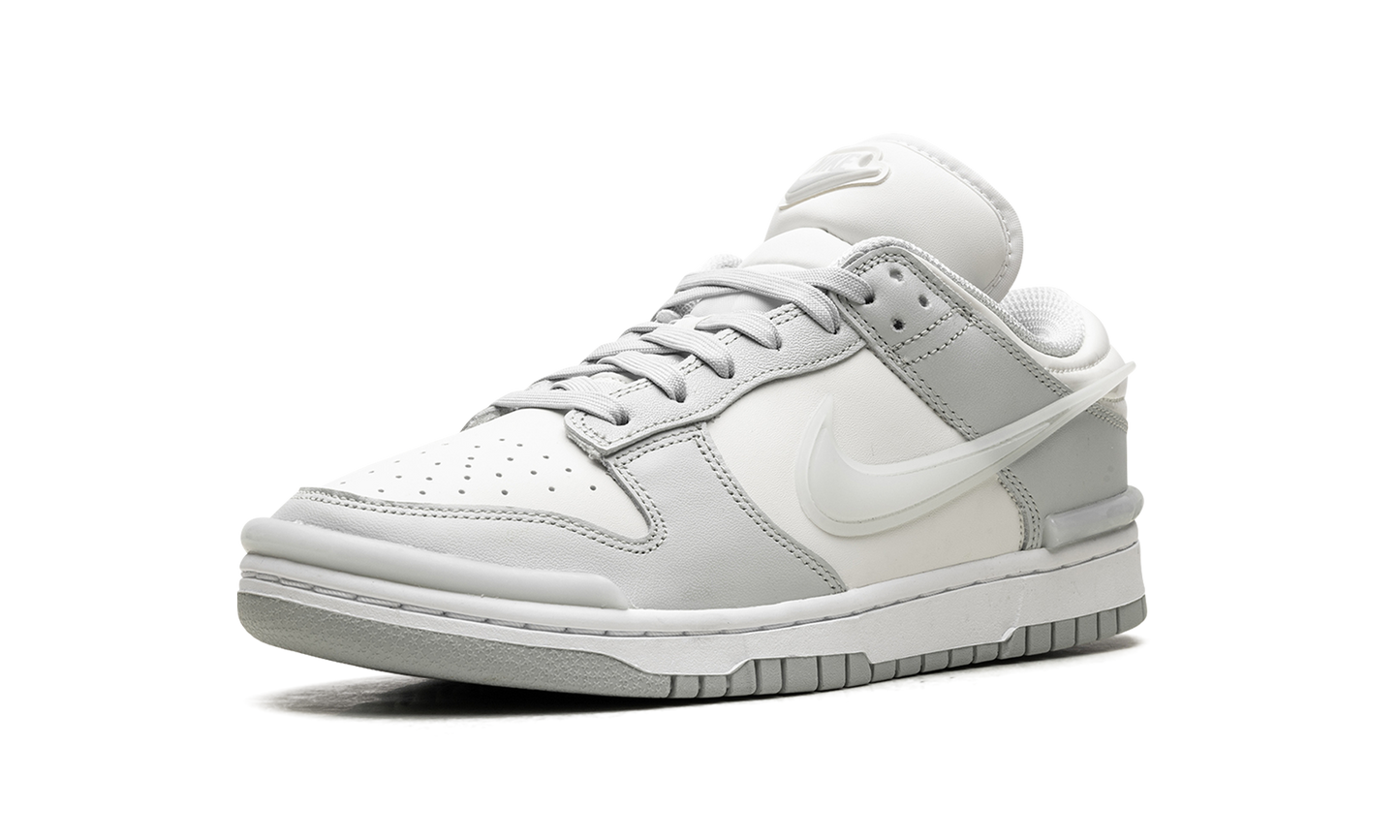 Dunk Low Twist WMNS LIGHT SILVER