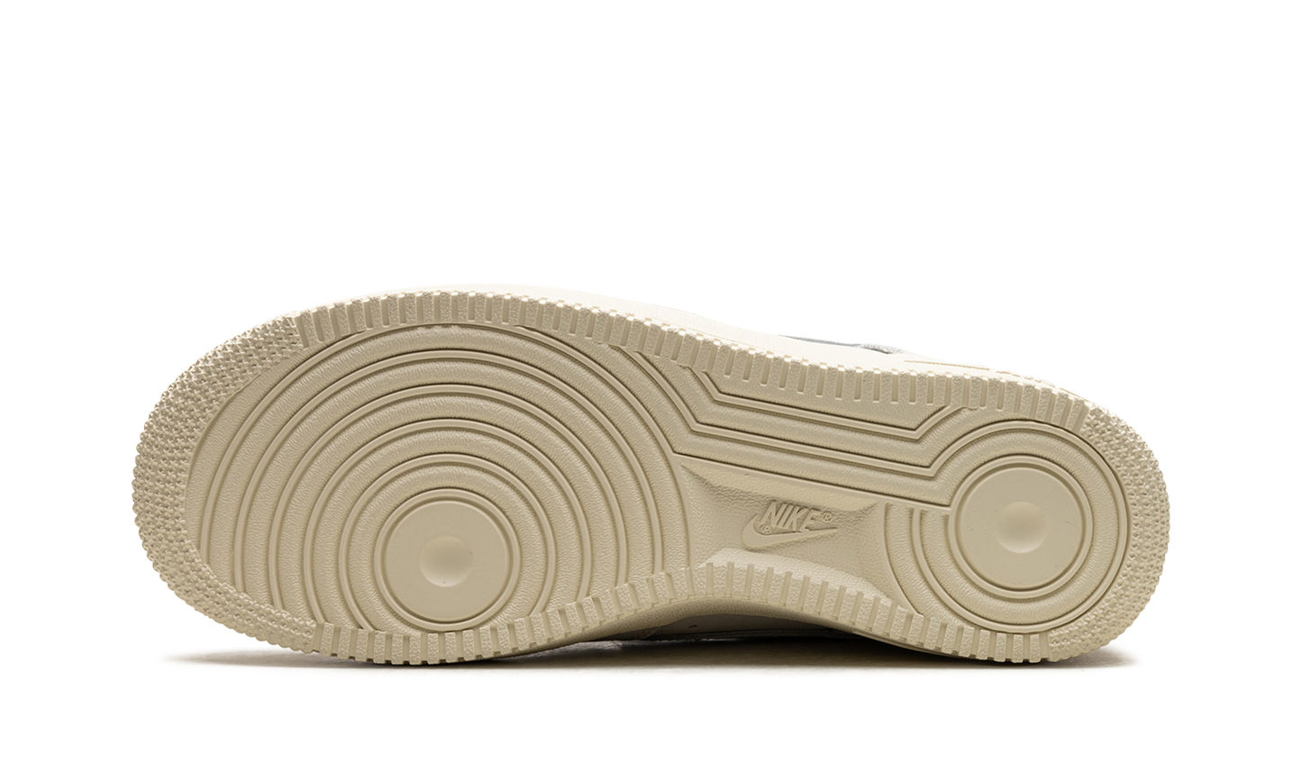 AIR FORCE 1 LO WMNS Summit White