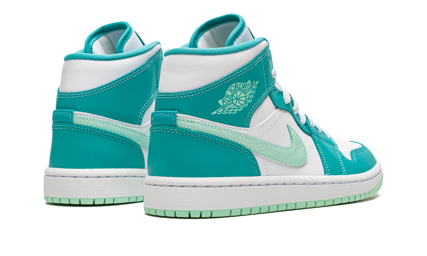 AIR JORDAN 1 MID WMNS Washed Teal