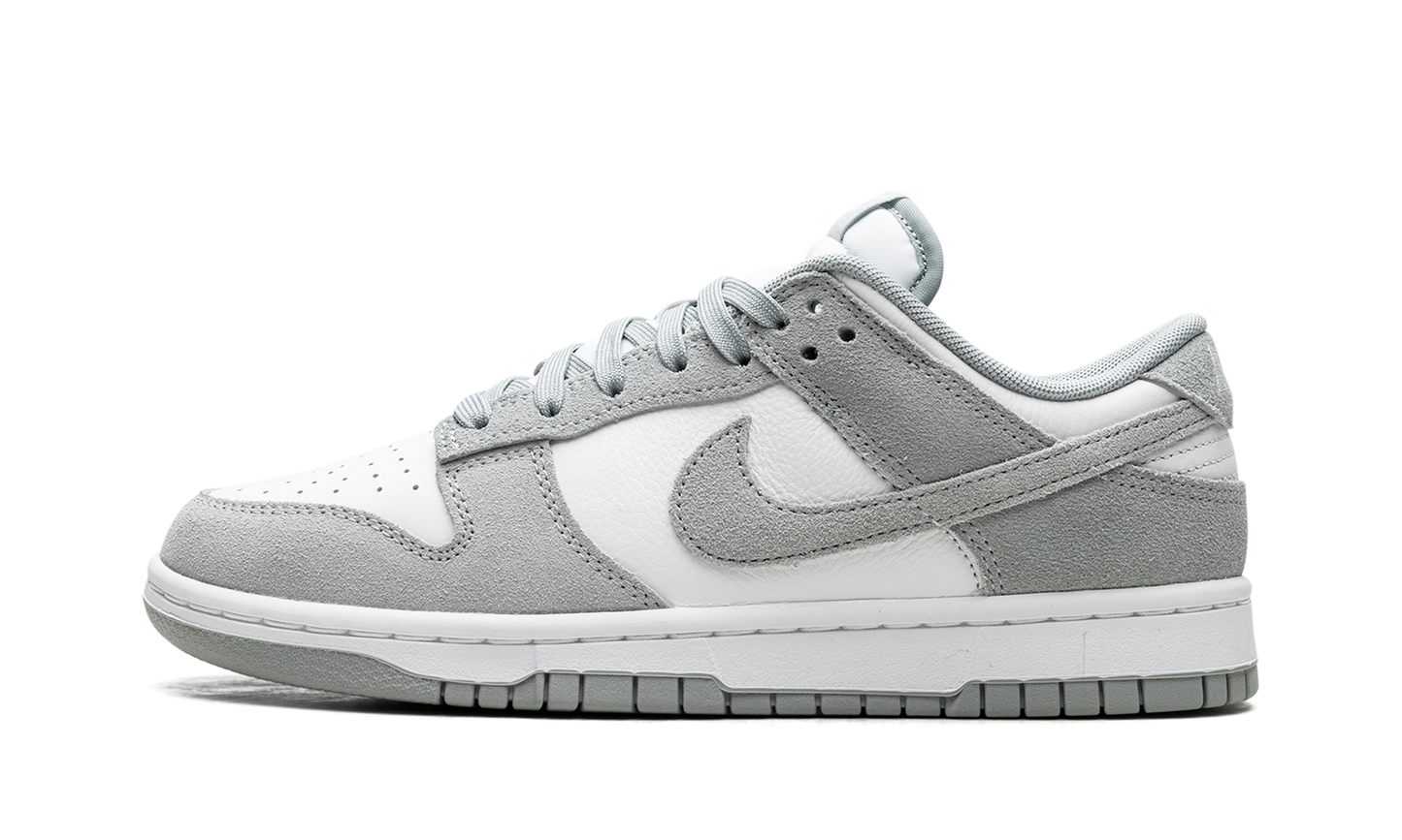 Dunk Low Light Pumice