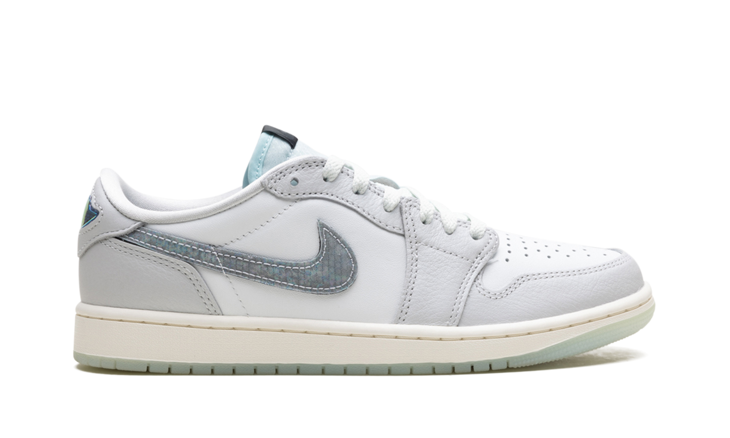 Air Jordan 1 Low OG Year of the Snake