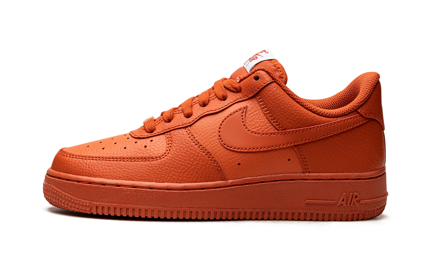 AIR FORCE 1 '07 MNS WMNS Triple Orange