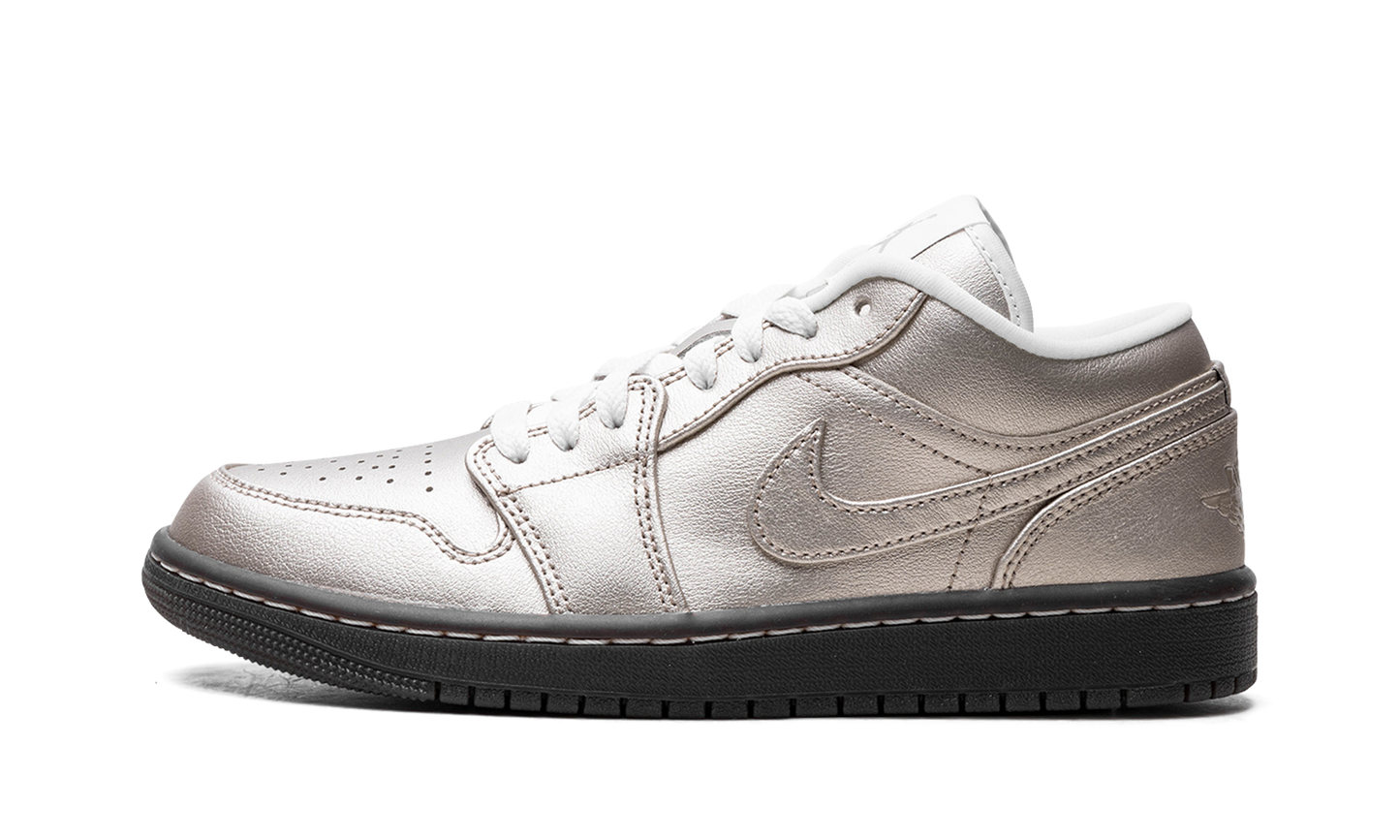 Air Jordan 1 Low SE WMNS Metallic Zinc