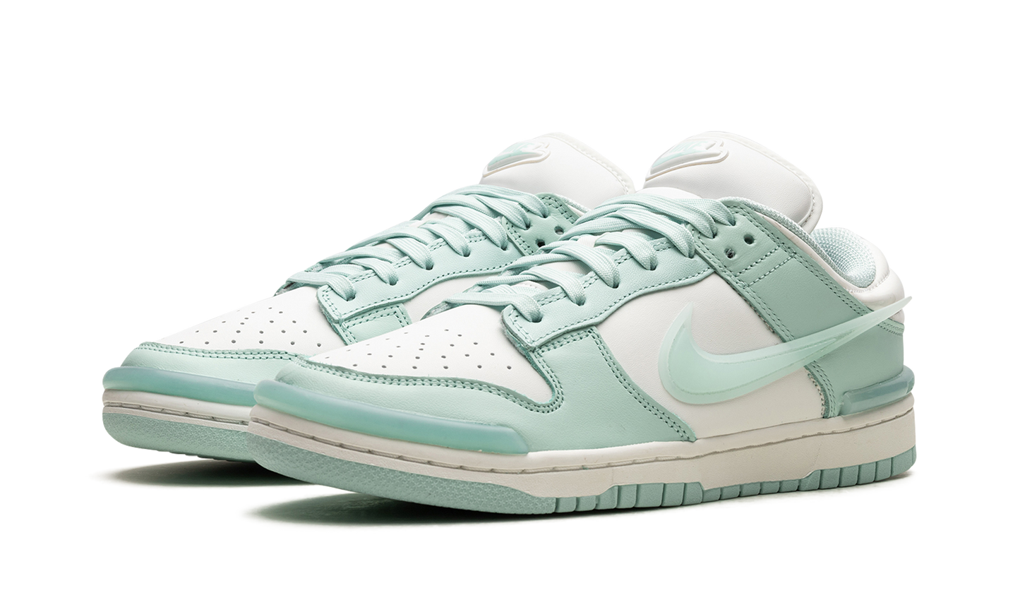 DUNK LO TIST WMNS Jade Ice