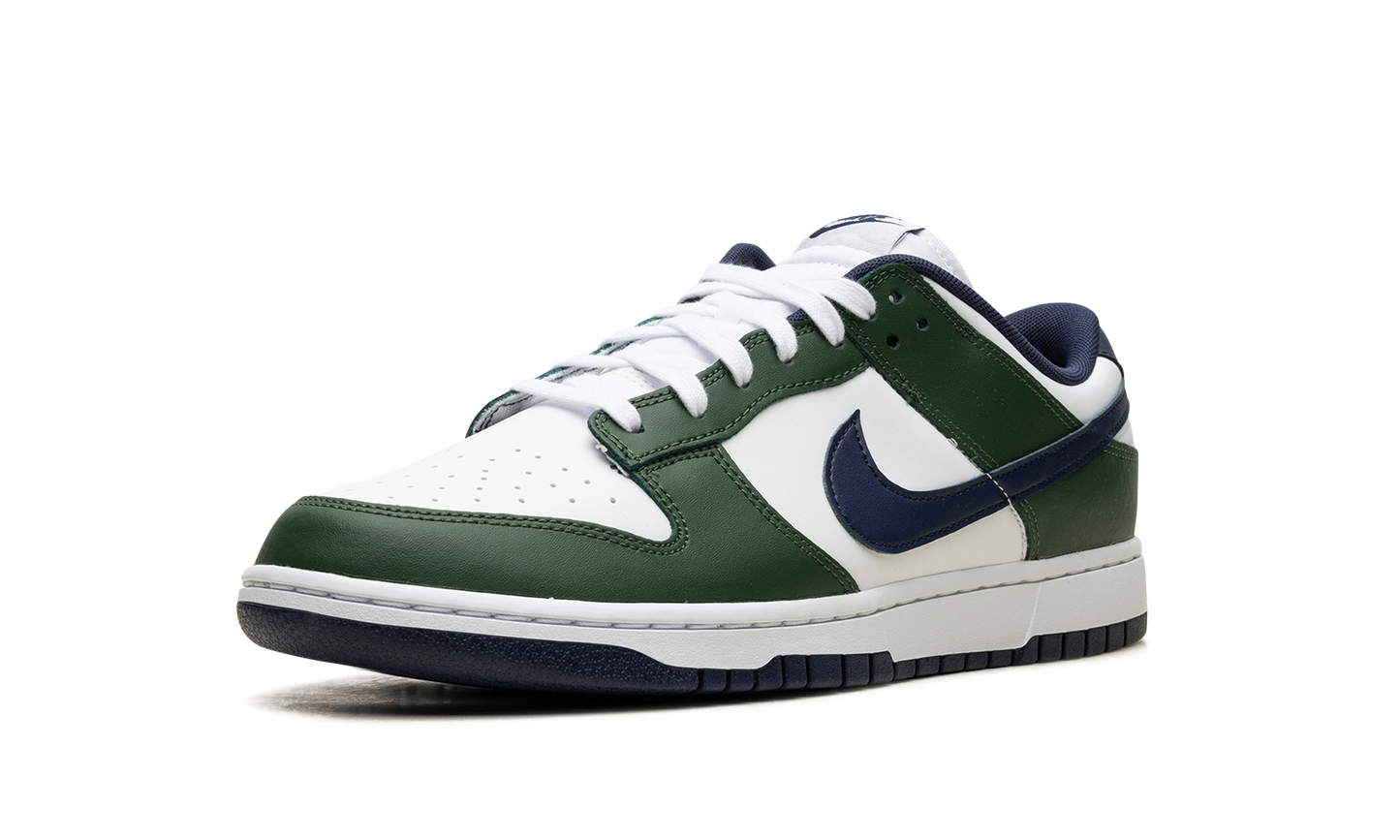 Dunk Low Fir