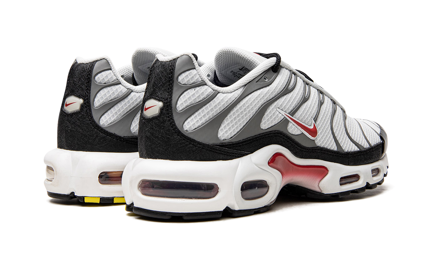 Air Max Plus Photon Dust / Varsity Red