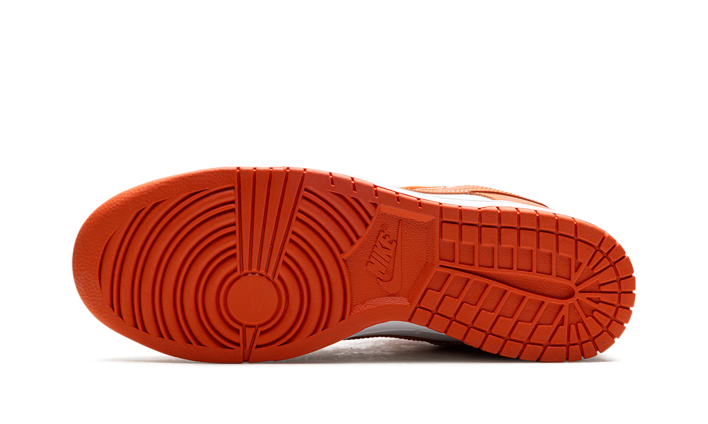 Dunk Low Retro Cosmic Clay