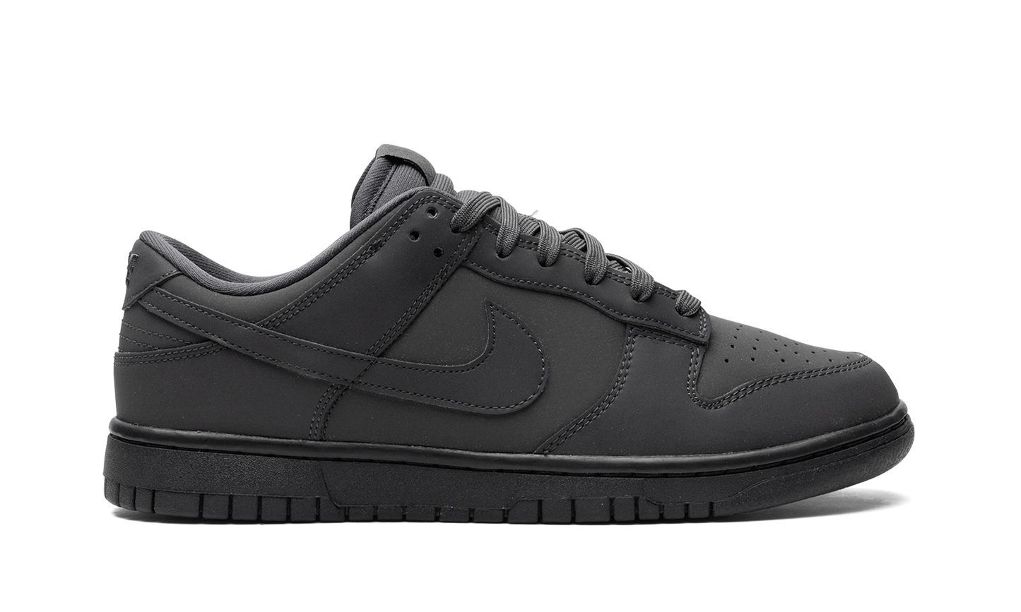 DUNK LOW WMNS Cyber