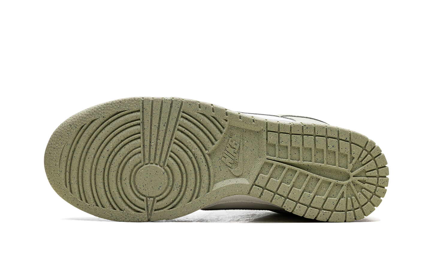 Dunk Low Next Nature WMNS Olive Aura