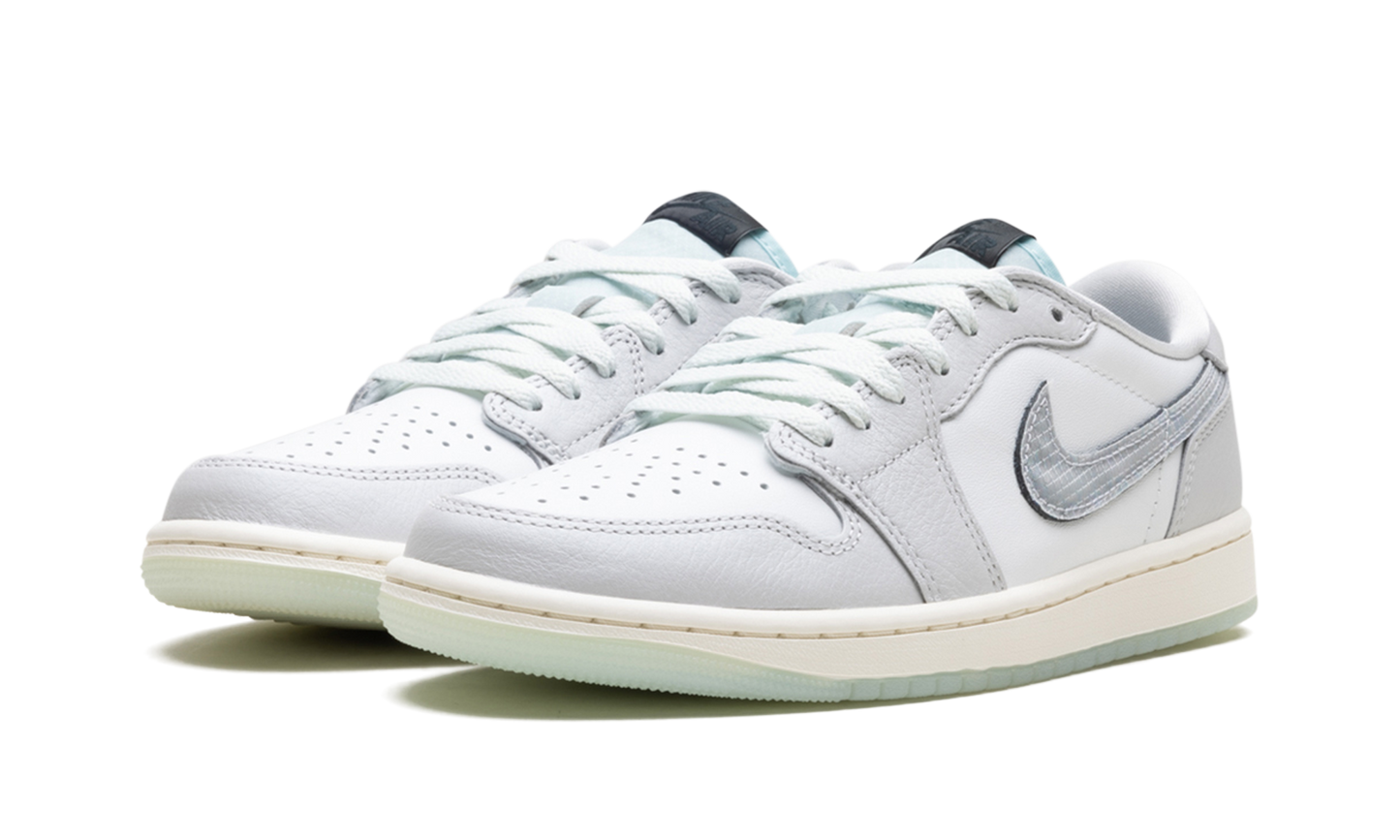 Air Jordan 1 Low OG Year of the Snake