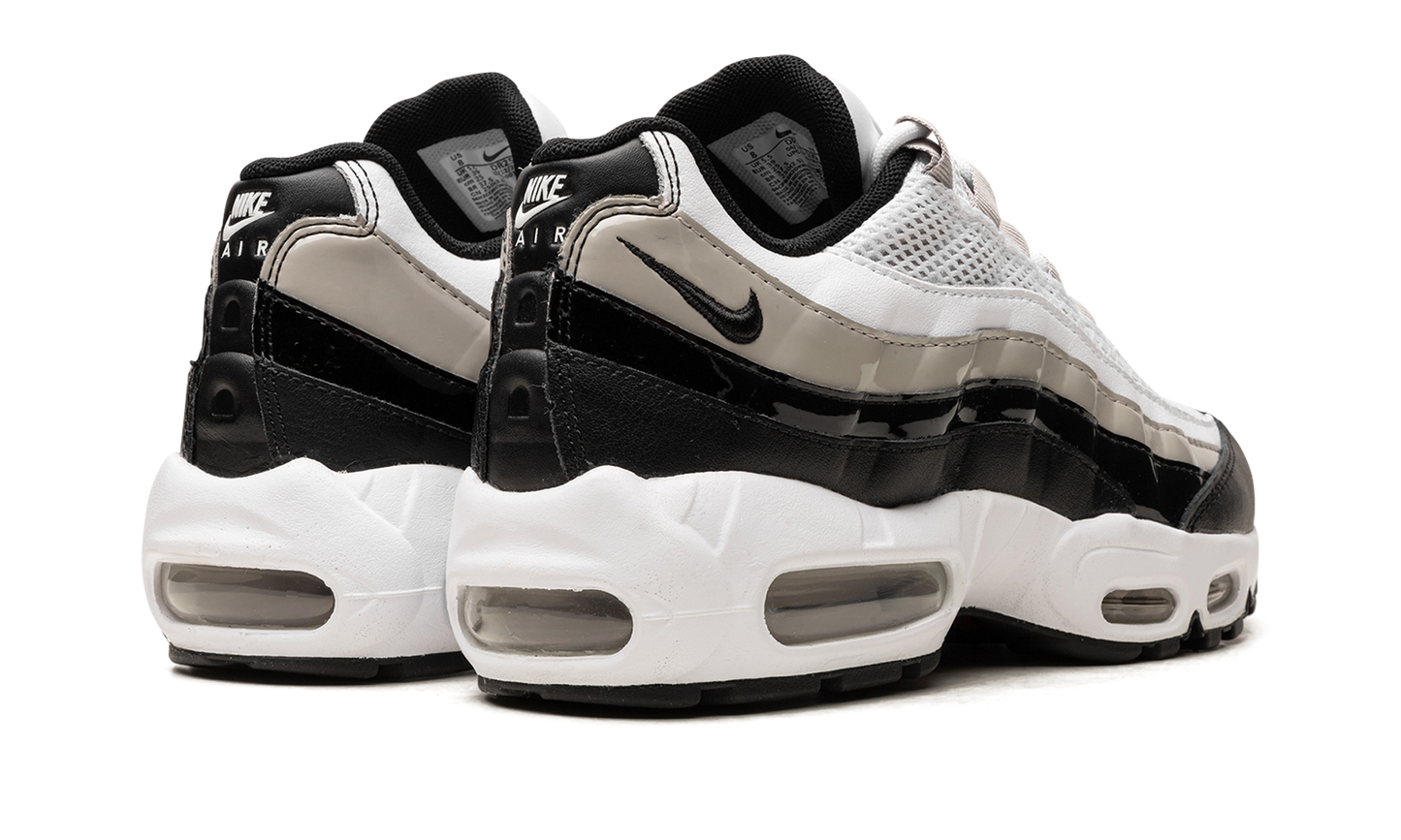 AIR MAX 95 WMNS Light Iron Ore / Black Patent